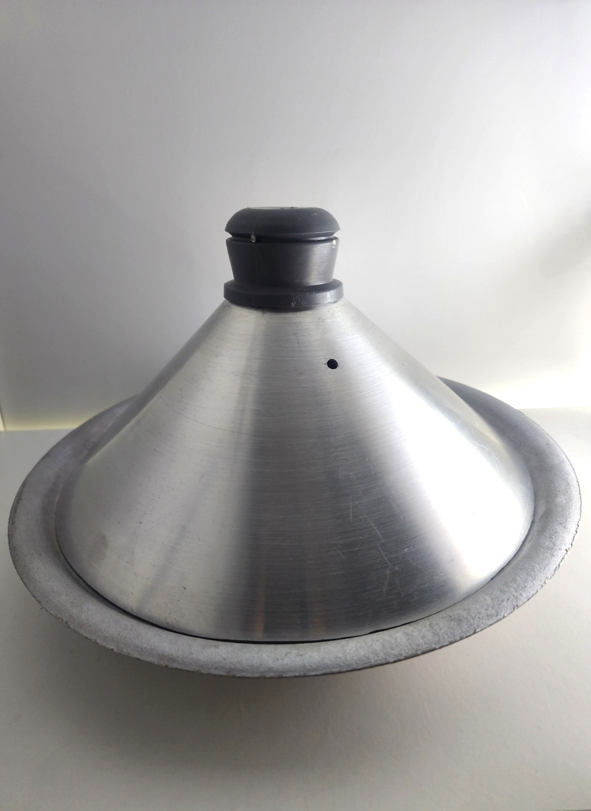 Beautiful Tagine Cooking Aluminum Silver Kitchen Pot Moroccan Lid Dark Grey Knob