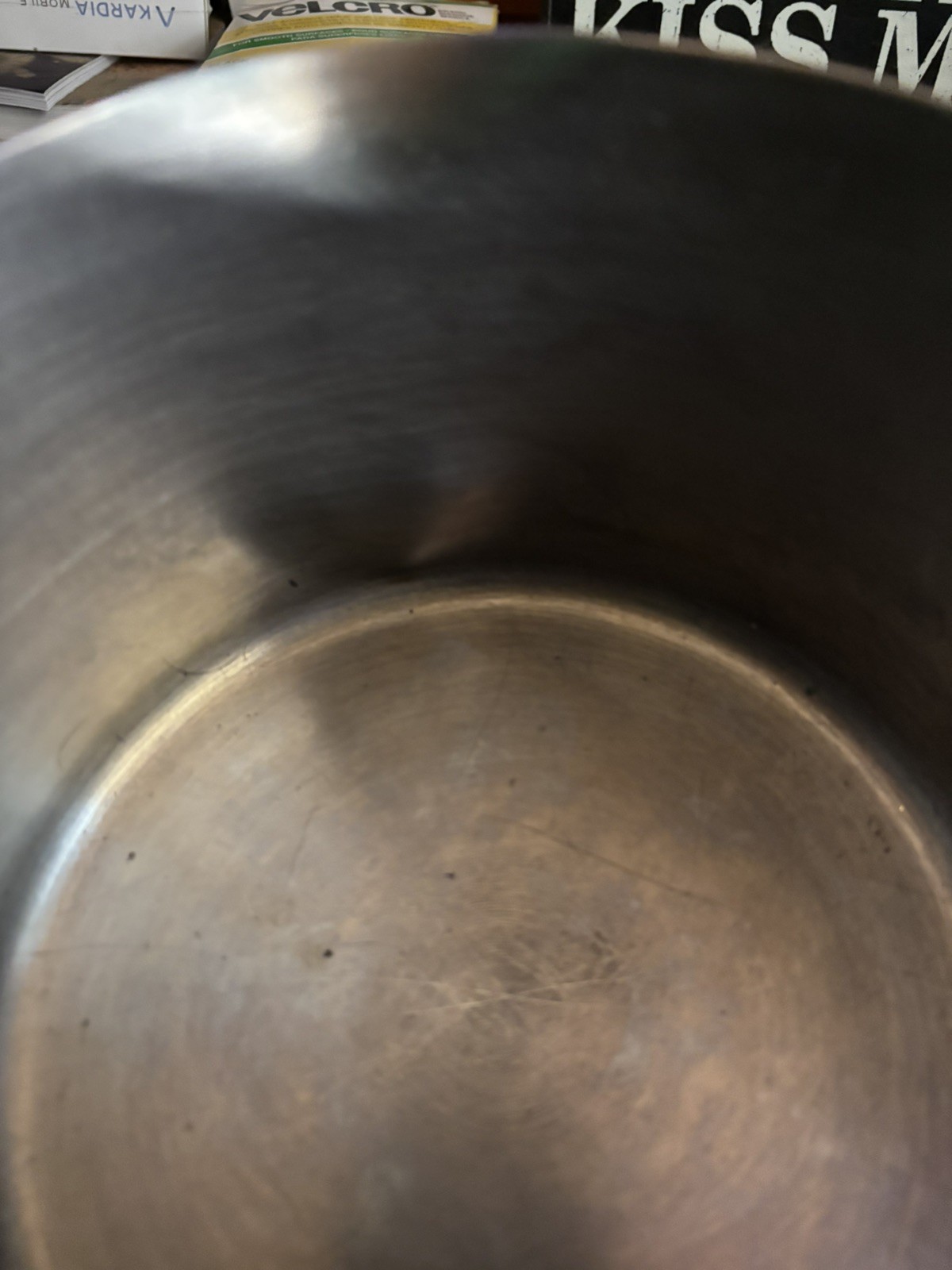 Farberware 2 quart / 1.9 L Durable Stainless Steel Pot QQQ17C Impact Bonded