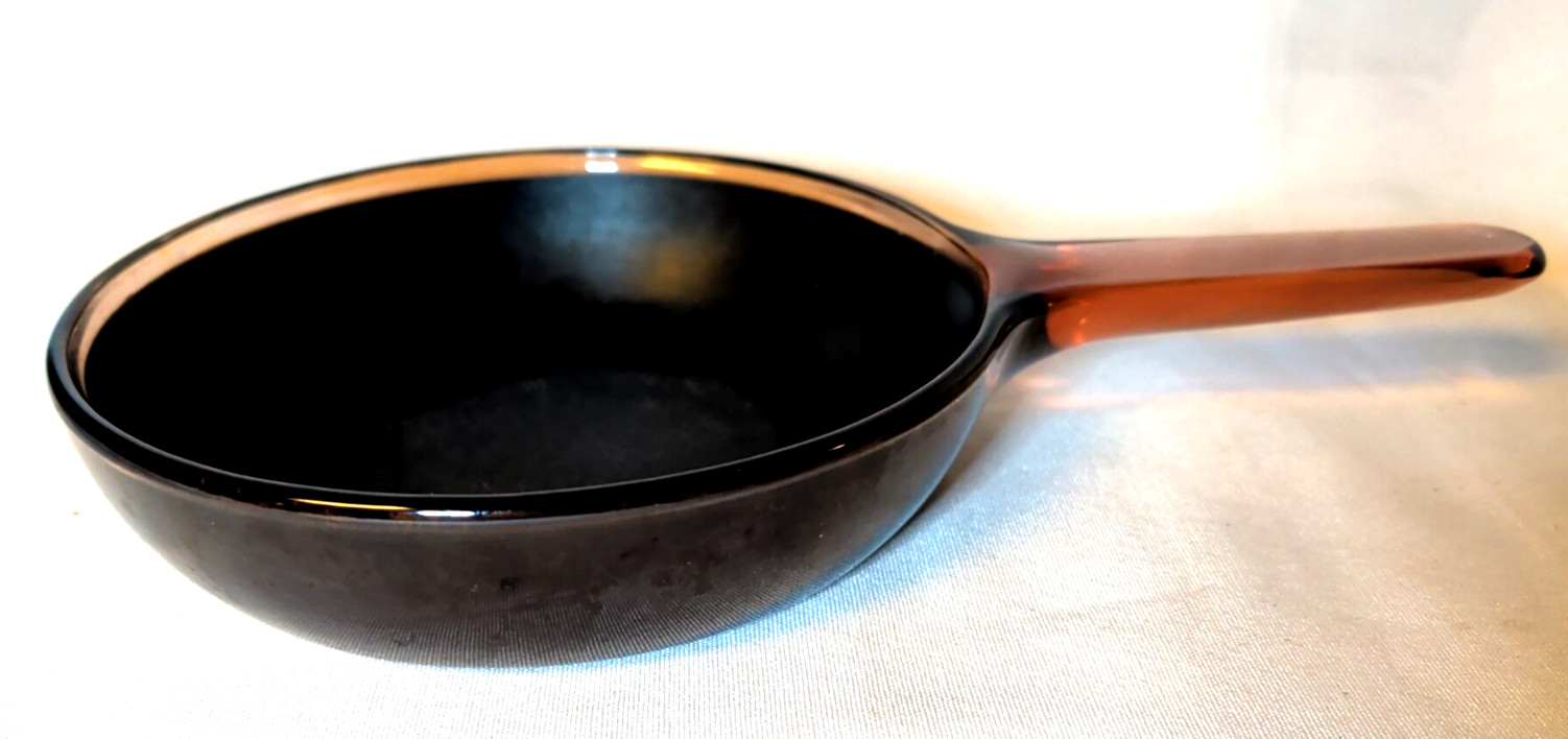 Vintage Corning Vision Ware 6A Amber Glass 7″ Non-Stick Skillet Frying Pan- USA