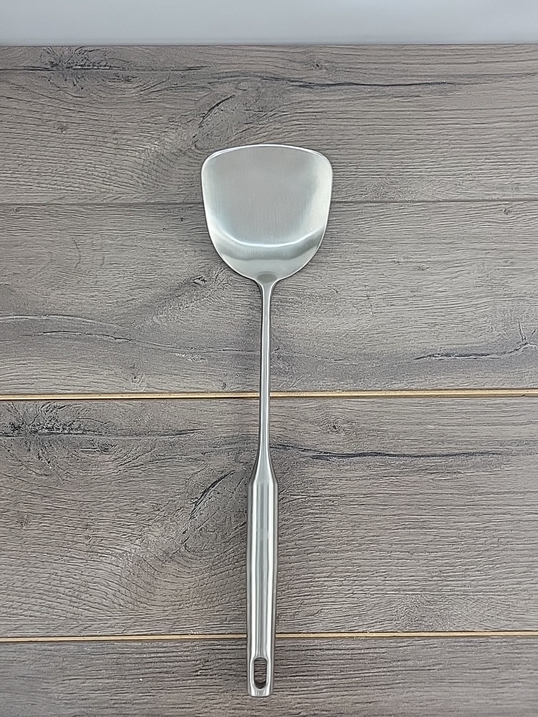 MIU – Wok 13in Tri-Ply Clad Stainless Steel w/ Lid & Spatula | Used