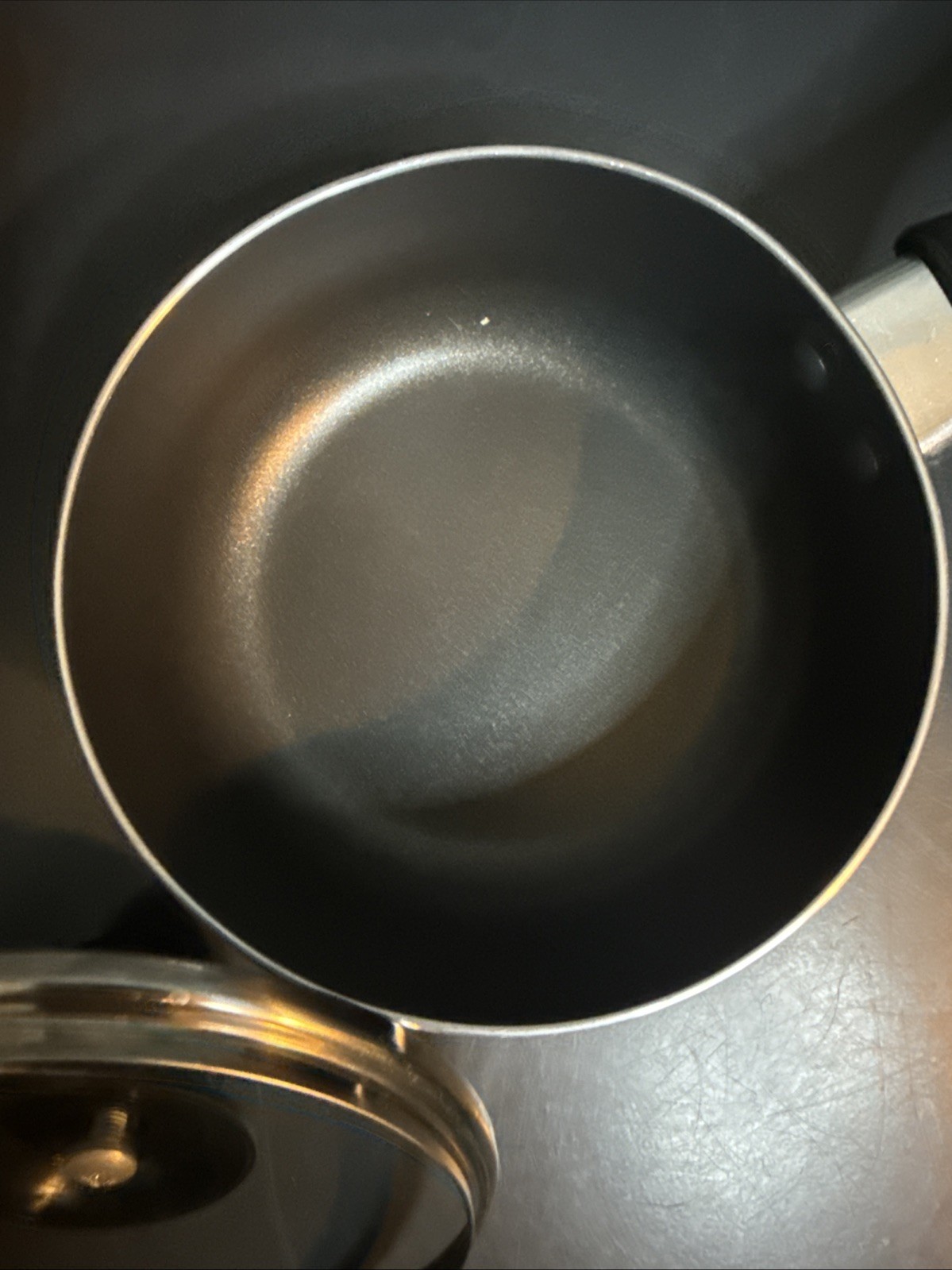 Gibson Home Piece Aluminum Black Nonstick Pot Vented Lid Cookware Set 7”Lx6”Wx3”