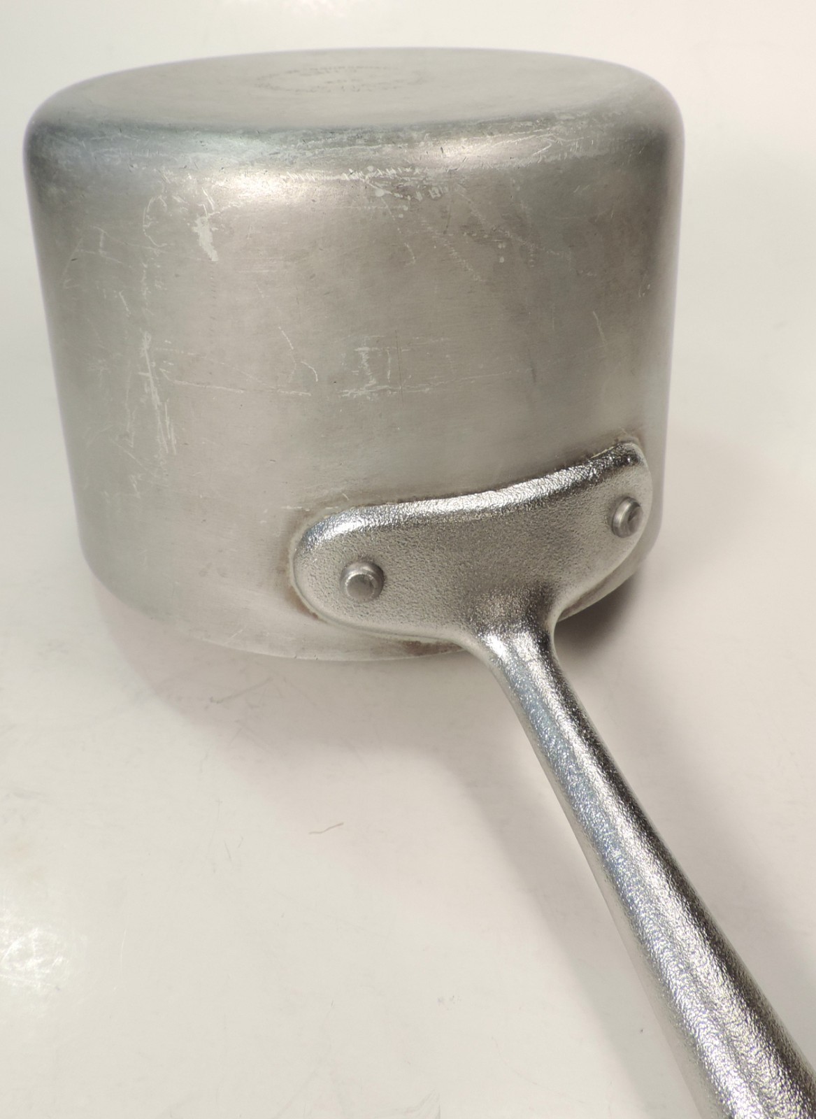 ALL-CLAD MASTER CHEF 2 QT SAUCEPAN (NO LID)