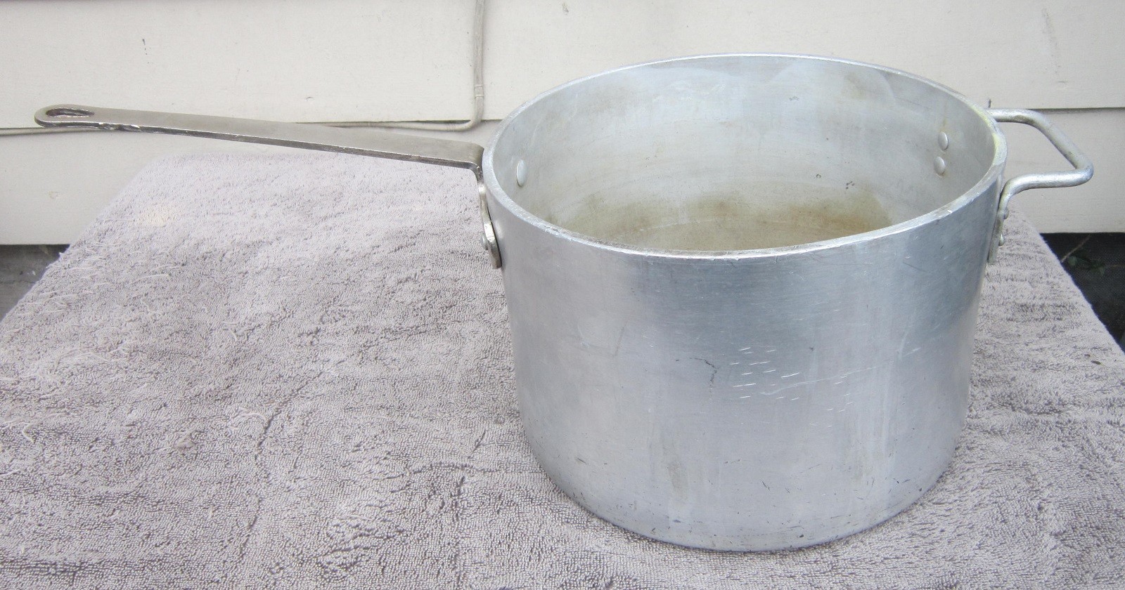 Royal Industries HEAVY-DUTY Aluminum 8-Qt SAUCEPAN Stock Pot RSP-8H