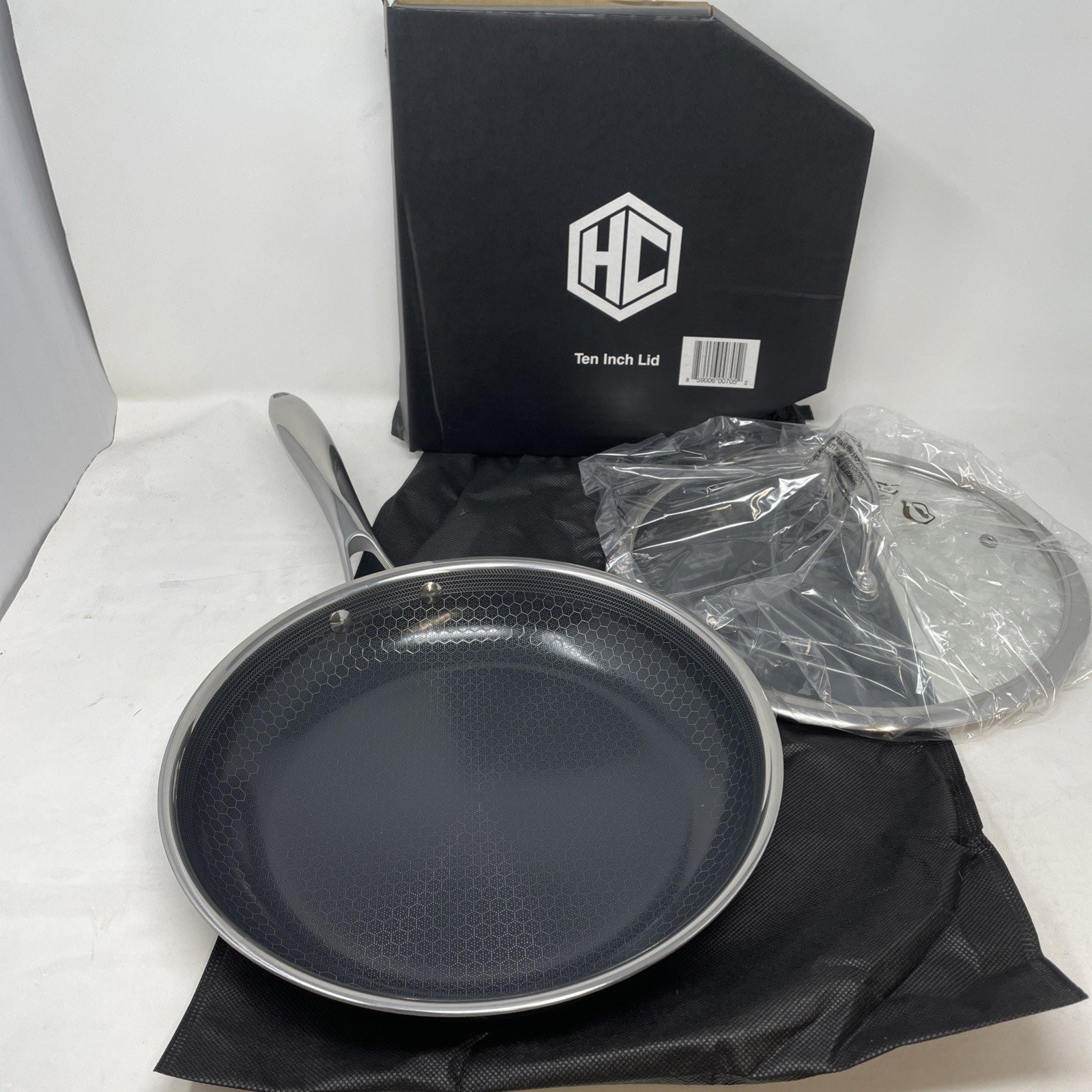 HexClad 10″ Hybrid Fry Frying Pan & Storage Bag TerraBond Nonstick Gordon Ramsay