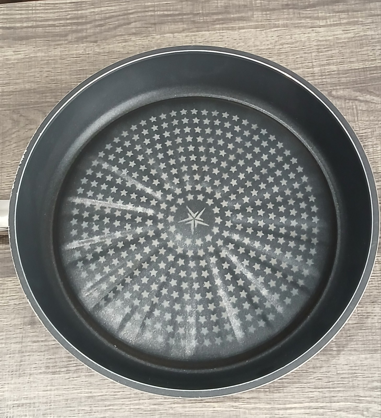 HAPPYCALL. Diamond Nonstick IH Induction. Brown/Smoky Gray. 11.5″ Frying Pan.
