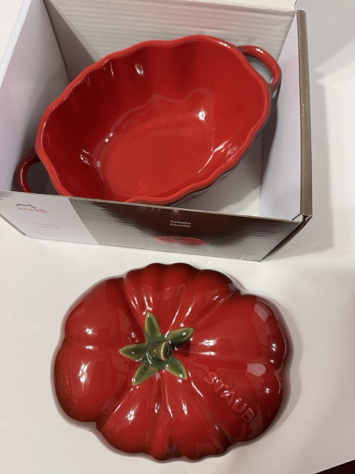 STAUB Ceramics 16 oz Sz 7.5”Petite Red Tomato Cocotte Brand New in Original Box