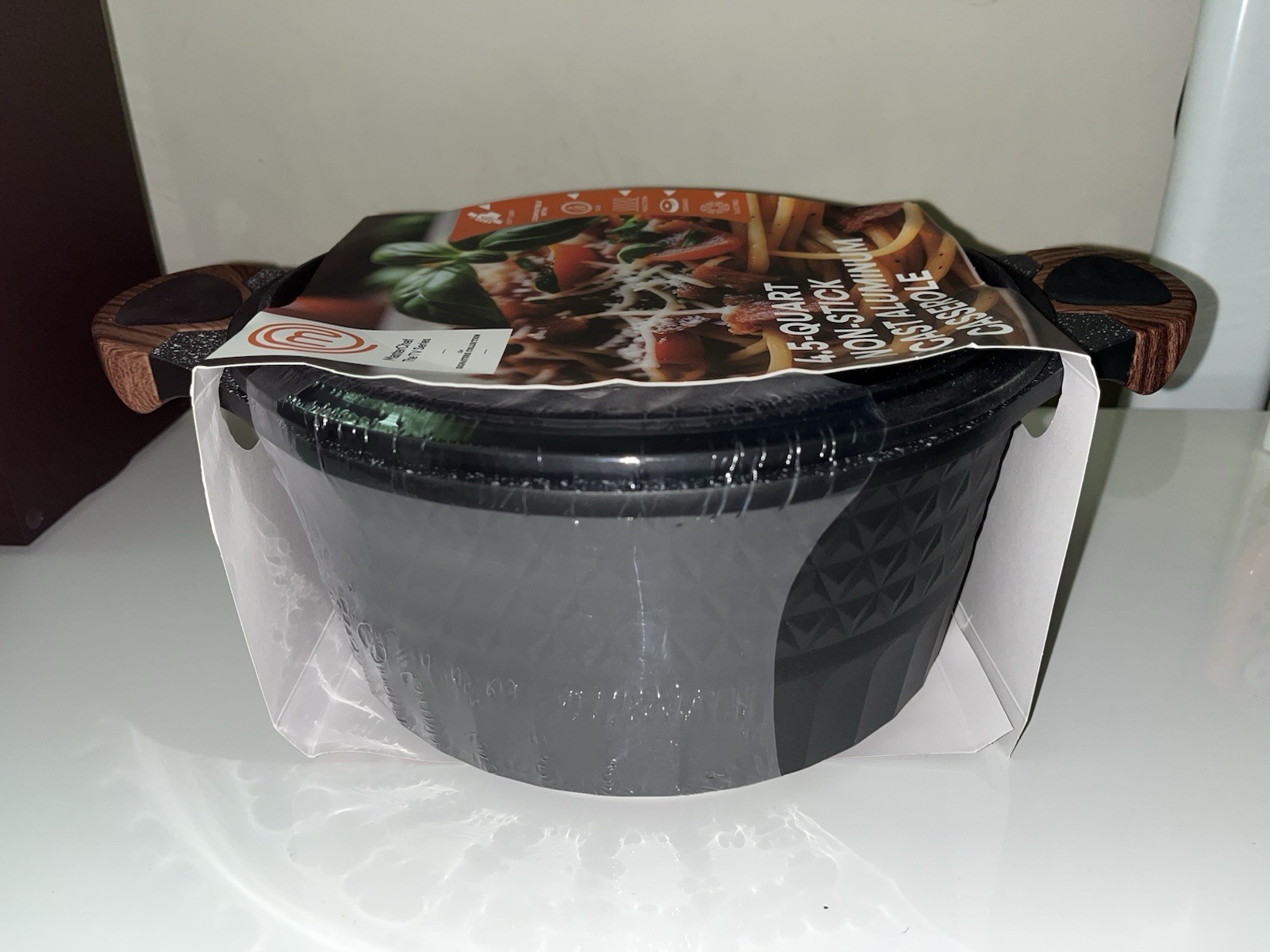 MasterChef 4.5qt NonStick Cast Aluminum Casserole Pot w Glass Lid – Black