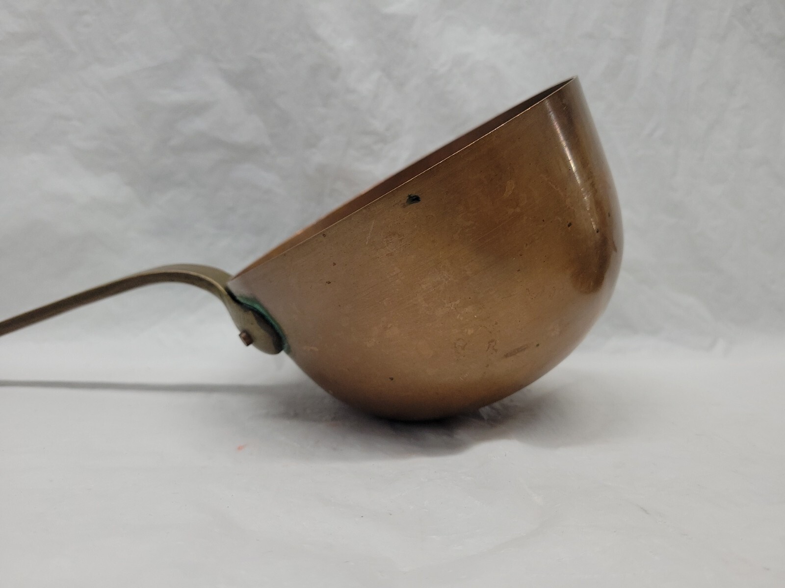 VINTAGE BAZAAR DE LA CUISINE NY/NY 6″ SOLID COPPER POT BRASS HANDLE W/LID #5365