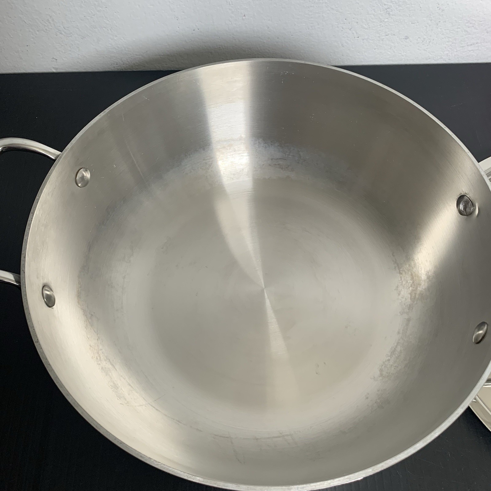 All-Clad – D3 Stainless Steel Fry Pan with Lid – Double Handle