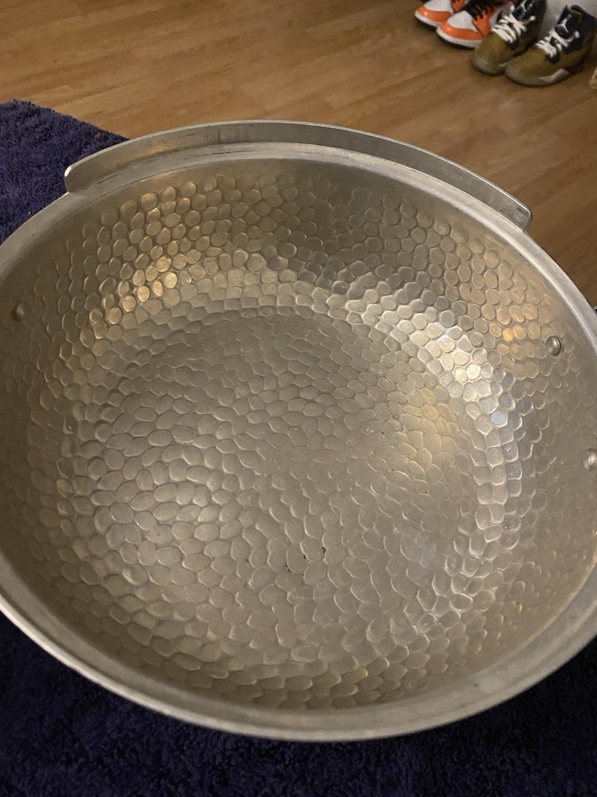2qt Hammered Aluminum Vented Pot MMM Spain