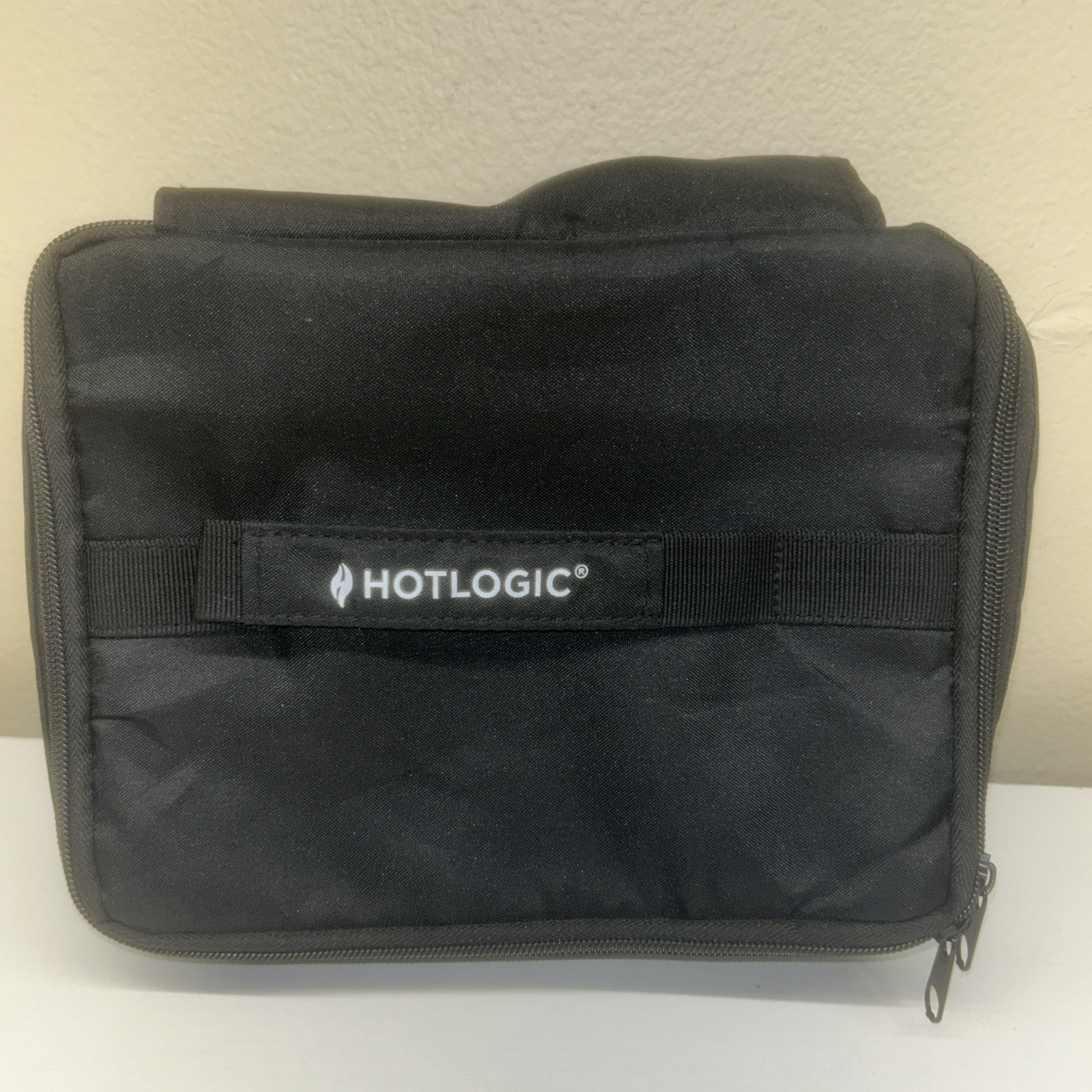 Hot Logic Mini Portable Oven Food Warmer Electric Lunch Box with Wall Plug Used