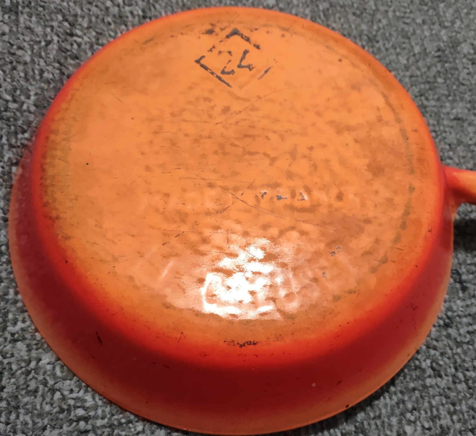 Vintage Le Creuset Cast Iron Enamel #24 ORANGE Skillet Pan & Wooden Handle