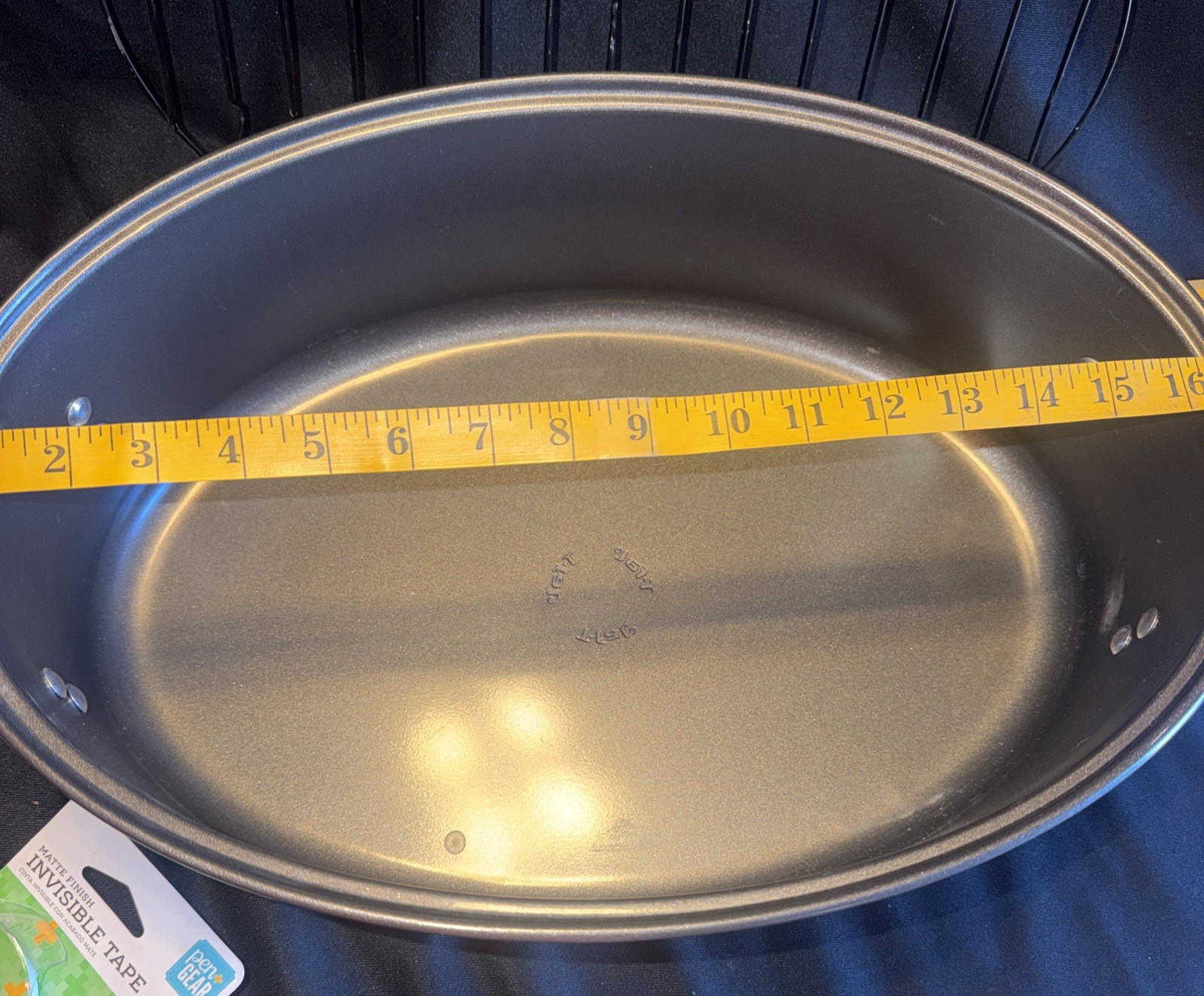 T-fal Nonstick Turkey Roaster with Rack and Domed Lid. Never Used 16 x 9 Inches
