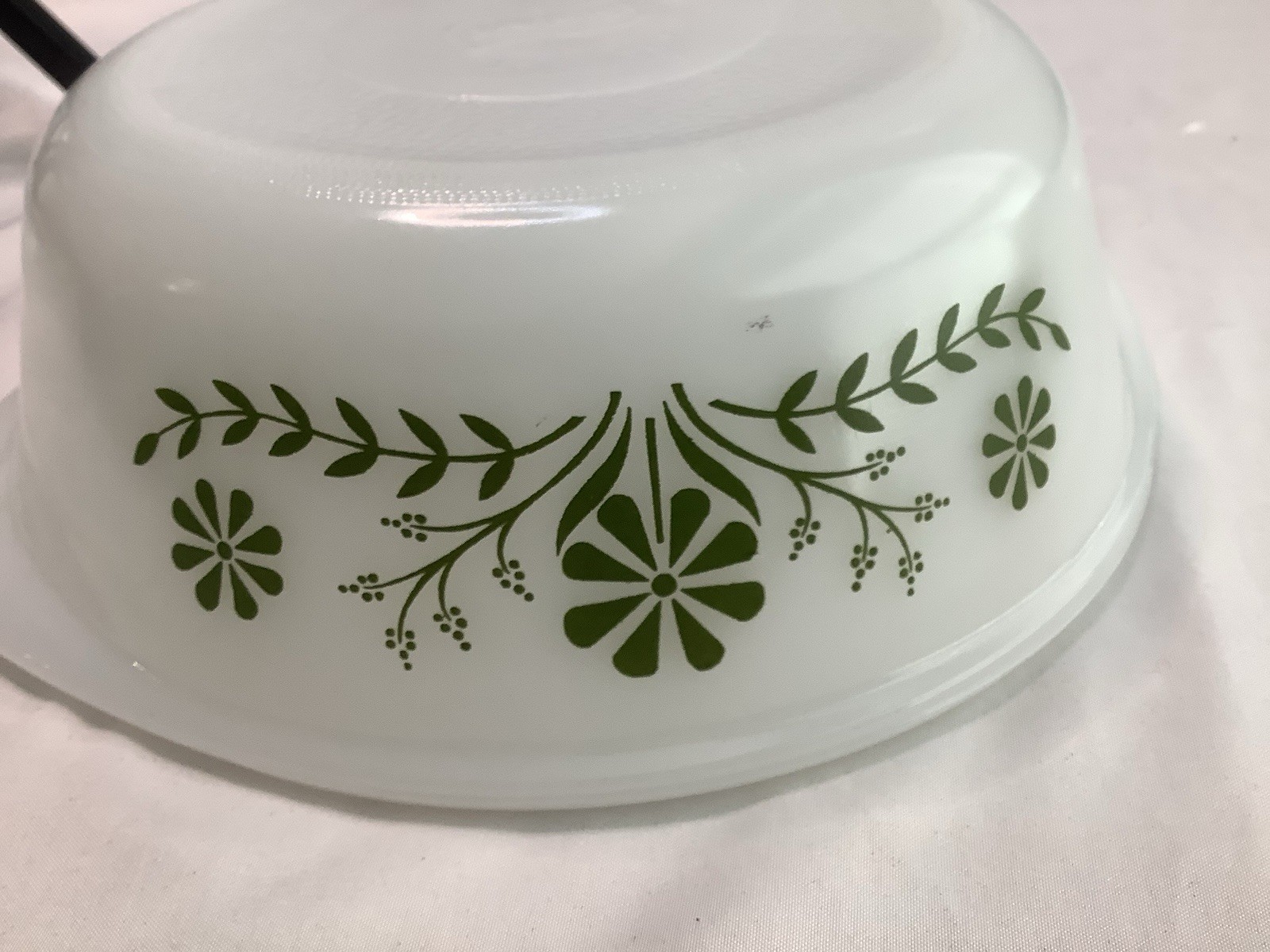Vintage Glasbake 8.5″ Green Daisy Casserole Dish NO Lid 2 Qt USA J514 Ovenware