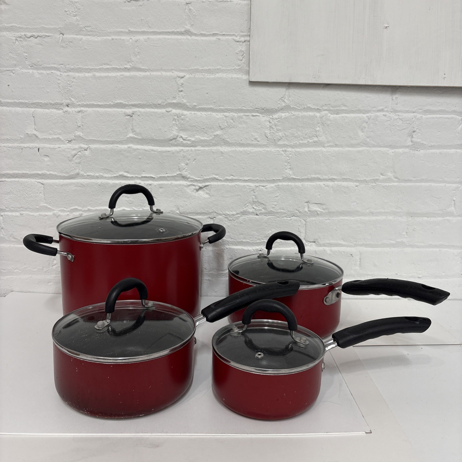 Used Martha Stewart Collection 4 Pots And 4 Lids Red Black Handles