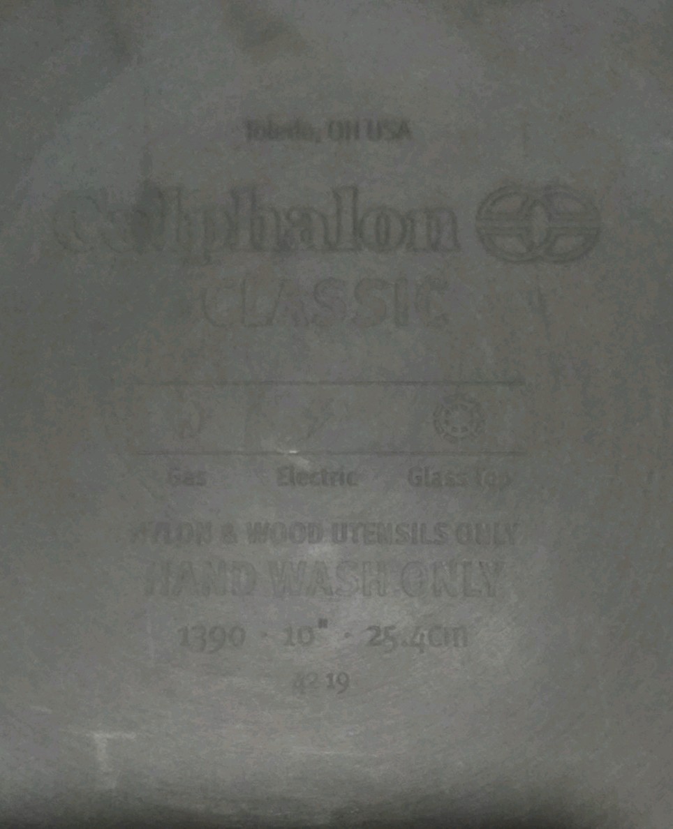 Calphalon Classic 1390 10in Non-Stick Frying Pan, Long Handle, Flat-Bottomed