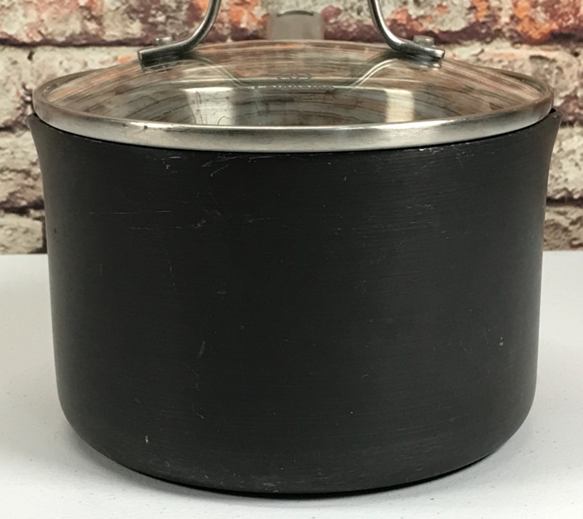 Calphalon Classic 2.5 Qt Hard Anodized Saucepan Gray 87025 Nonstick With Lid