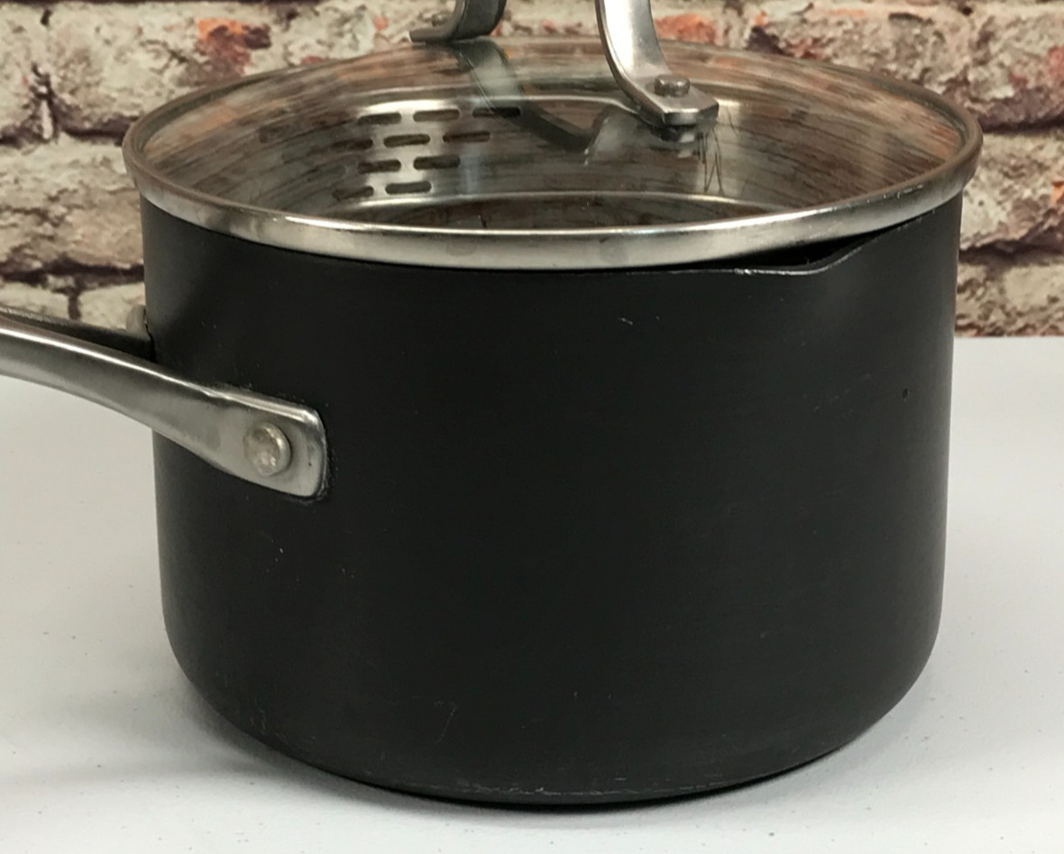 Calphalon Classic 2.5 Qt Hard Anodized Saucepan Gray 87025 Nonstick With Lid