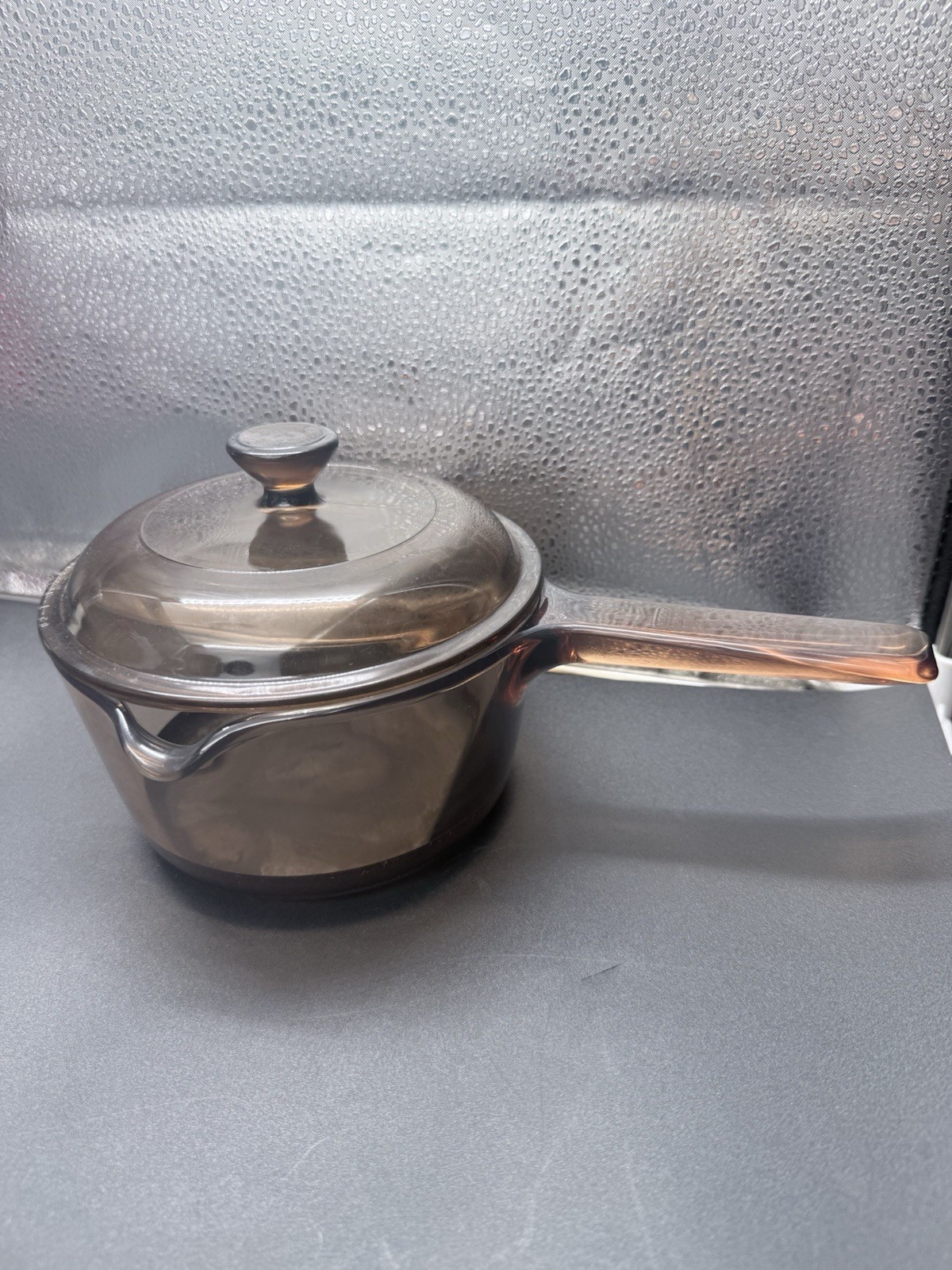 Corning Ware Vision Amber Glass 1 Liter Sauce Pot Pyrex Lid Pour Spout Teflon