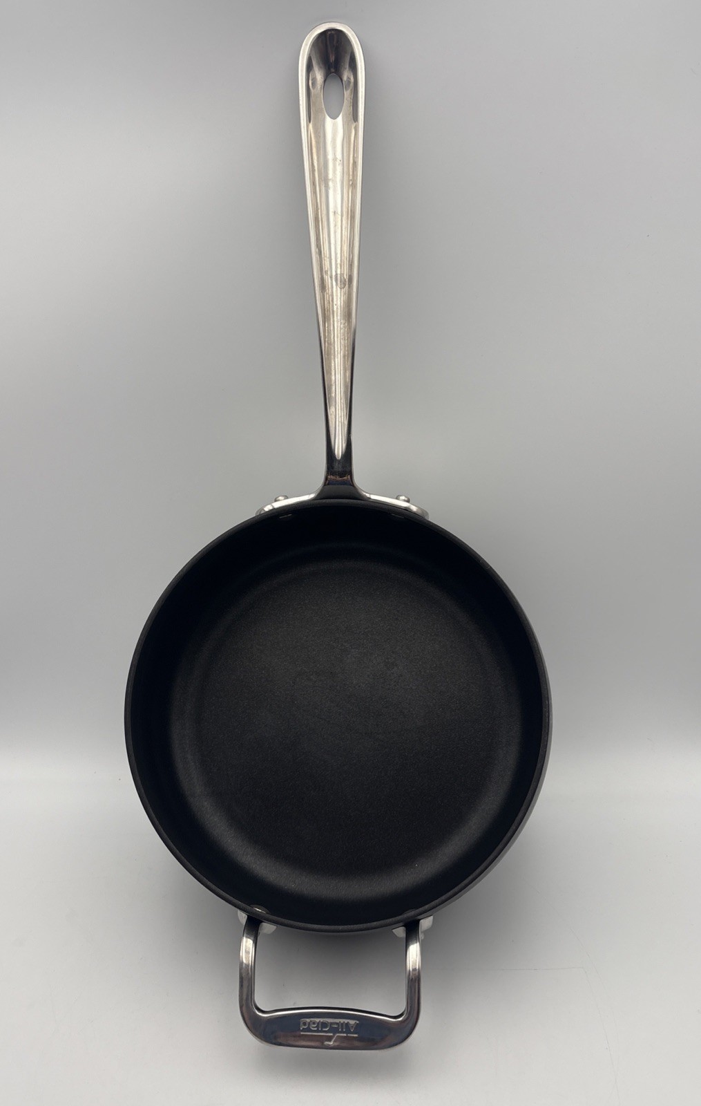 All-Clad HA1 Hard Anodized Nonstick 3.5QT 3.3L Sauce Soup Pan Pot with Lid