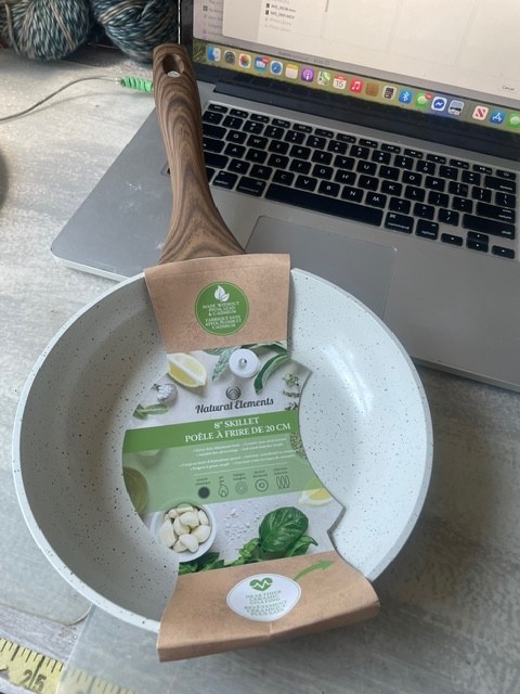 NEW IN PACKAGE Natural Elements 8″ Skillet Non Stick Frying Pan Farmhouse