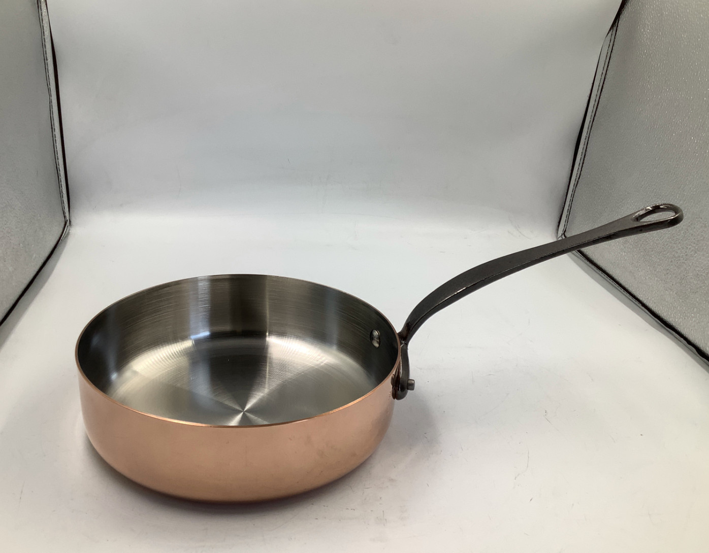 Mauviel M’Heritage M’150 CI Copper Saute Pan With Cast Iron Handle, 1.8-Qt