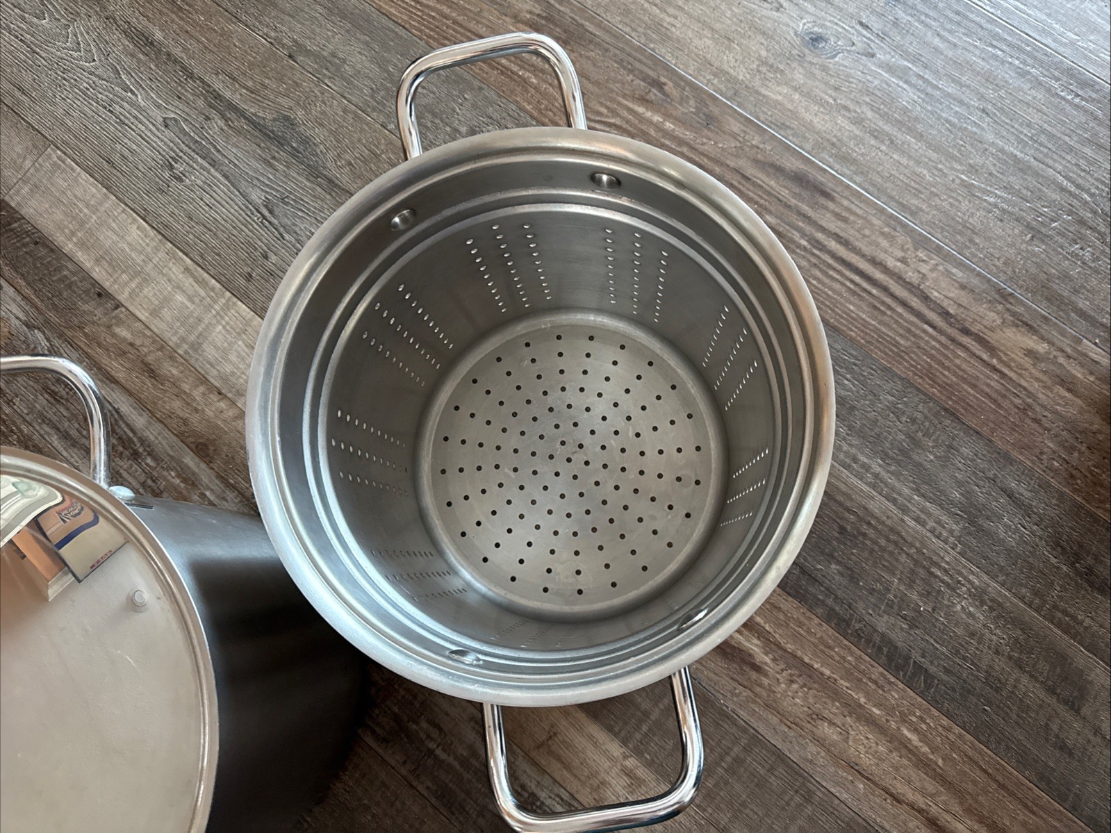 Kirkland Signature Professional 12 QT Stock Pot w/Steamer & Lid