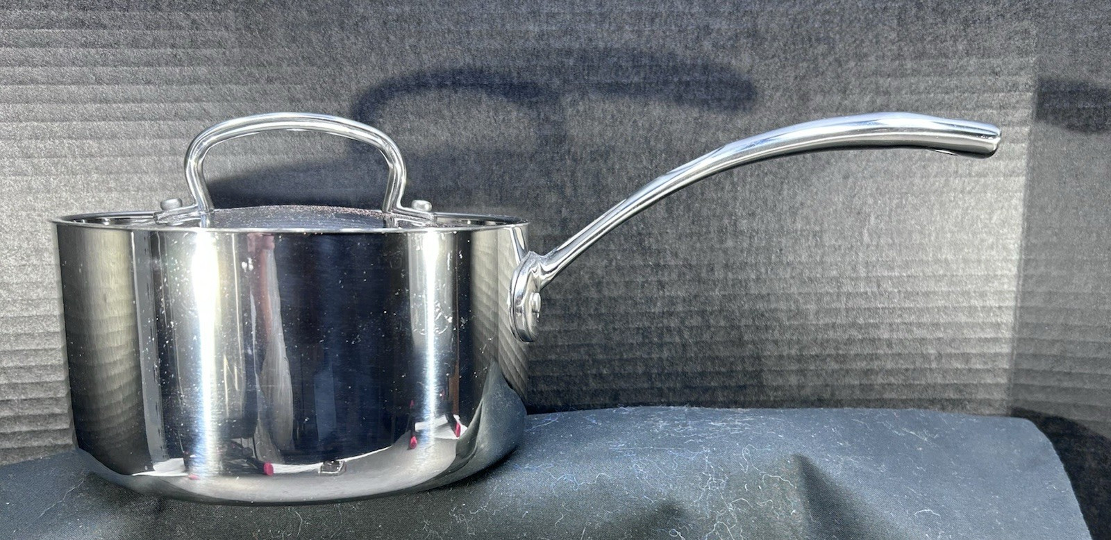 Cuisinart 2.5Qt Saucepot & Lid Stainless Steel FCT1925-18 Made France 7.5in W