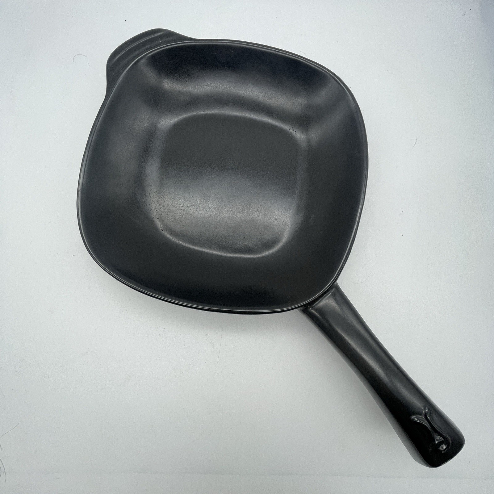 Xtrema 9.5″ Traditions Square Frying Pan Black Ceramic Stovetop Microwave Oven