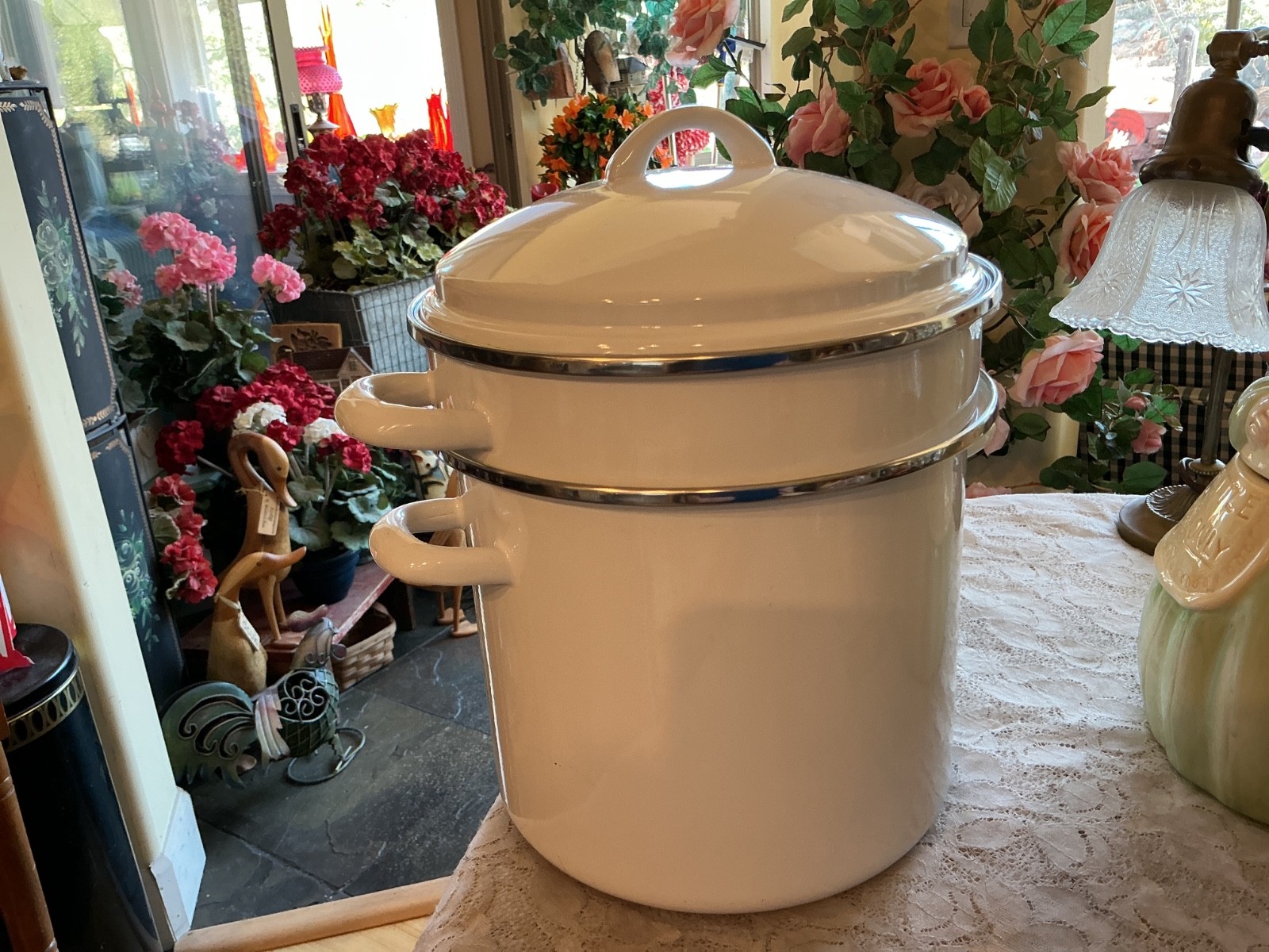 White Enamel Steamer Pot Set 3 Piece Stockpot with Perforated Insert And Lid
