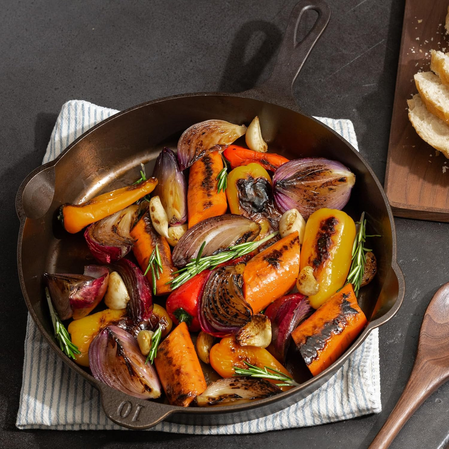 No. 10 Skillet – 11-5/8-Inch Pre-Seasoned Heirloom Pan – Made in USA