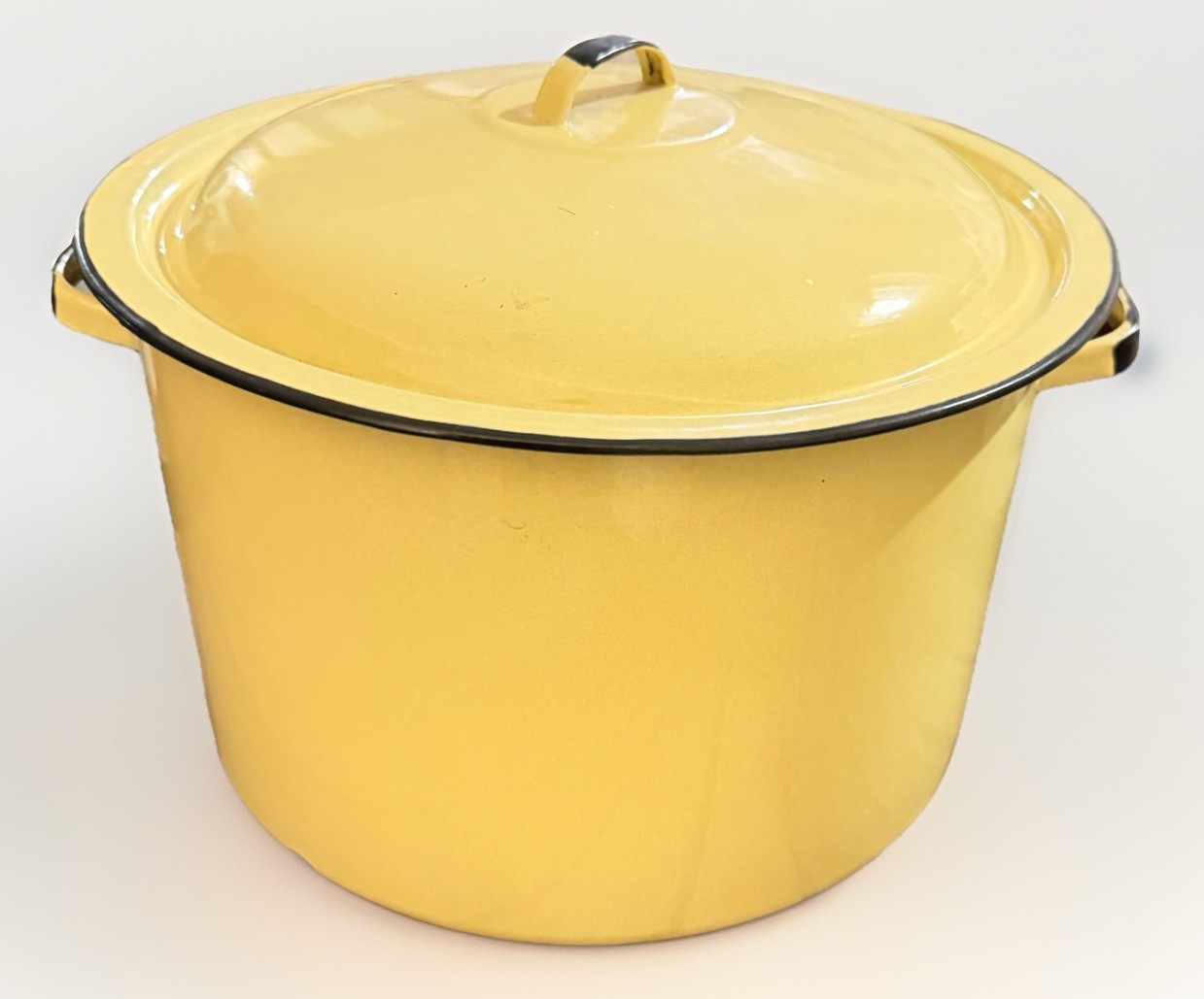 Vintage Yellow Enamel Metal Stockpot with Lid, Double Handle, Two-Piece Set
