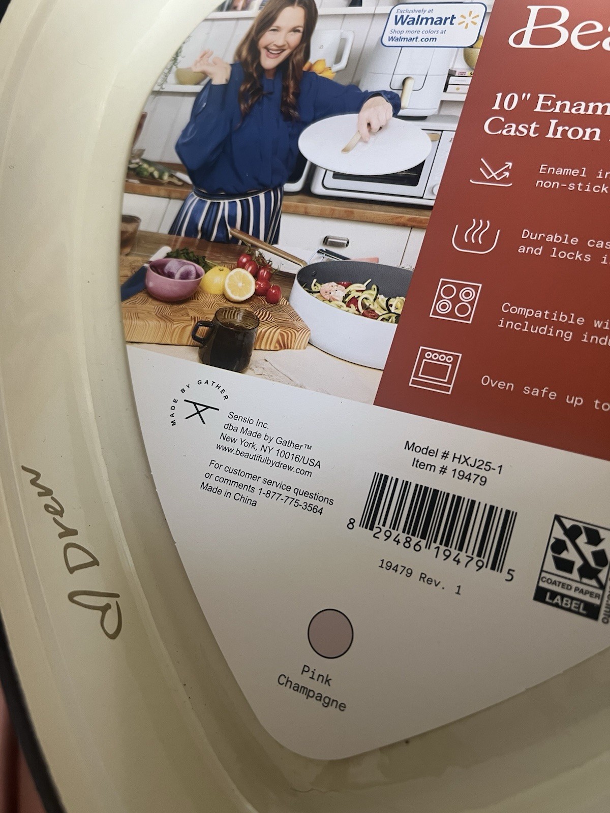 Beautiful 10in Enameled Cast Iron Heart Skillet Pink/Champagne Induction 500F