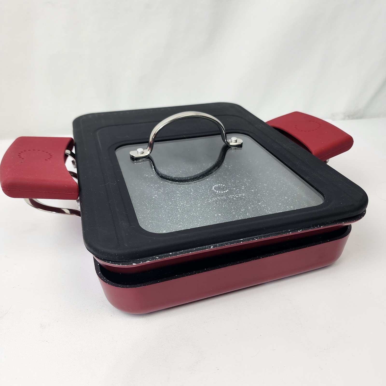 Curtis Stone Griddle Pans Smooth & Ridged (2) Silicon Handle Covers W/Lid 11 x 8