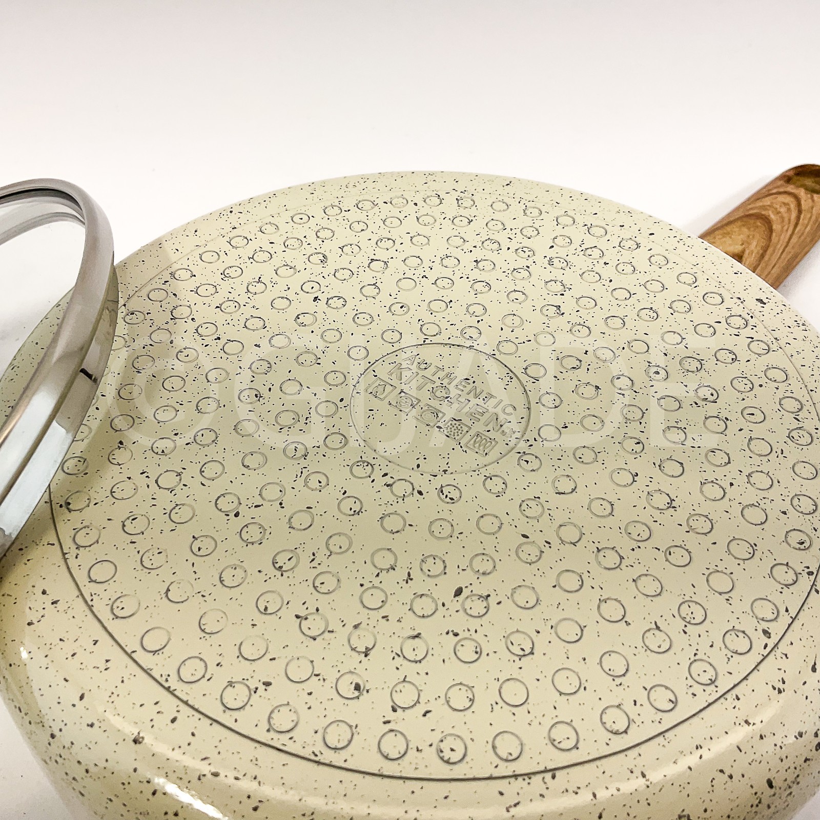 Authentic kitchen Collection 1.5-qt, 6 In Saucepan Glass lid Tan New