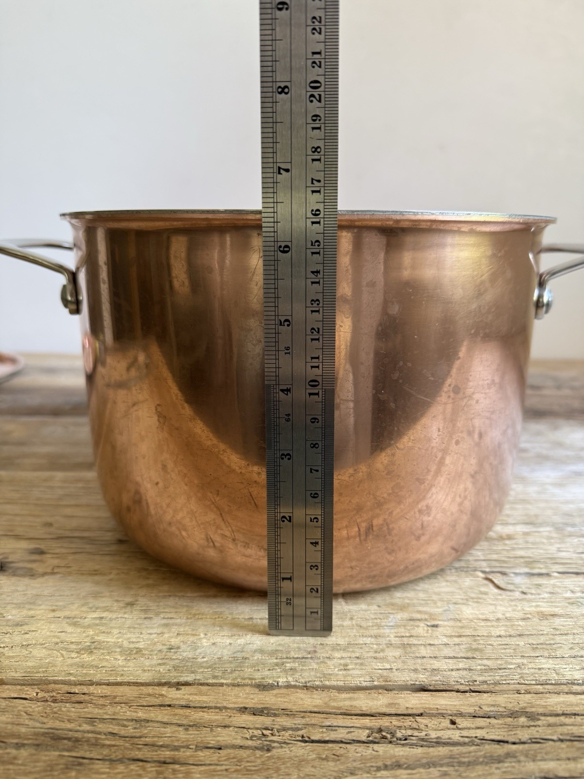 Copper Stew Pot with Lid – 25cm
