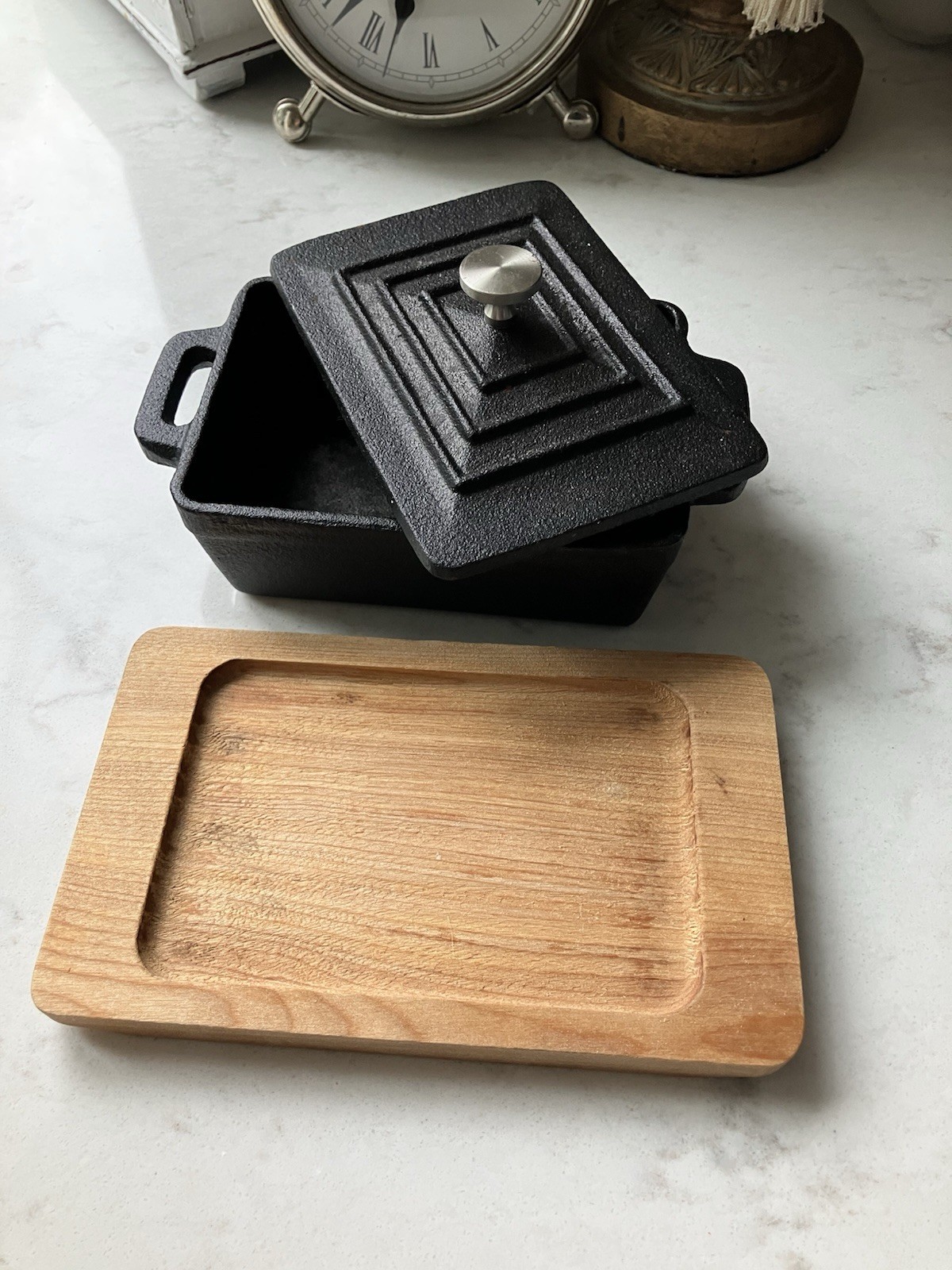Master craft Black, Mini Cast Iron Rectangular Dutch Oven, 6”X 3.5″ X 2”