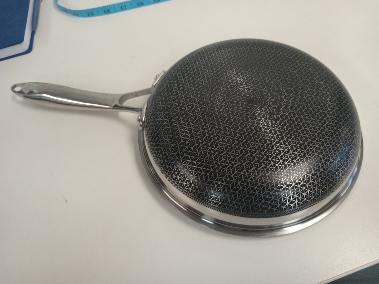 HexClad Hybrid Nonstick 8-Inch Frying Pan, Stay-Cool Handle,