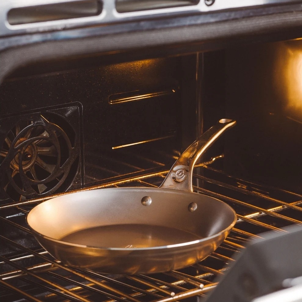 De Buyer Mineral B Pro 9 3/8″ Carbon Steel Fry Pan. SEASONING SERVICE AVAILABLE.