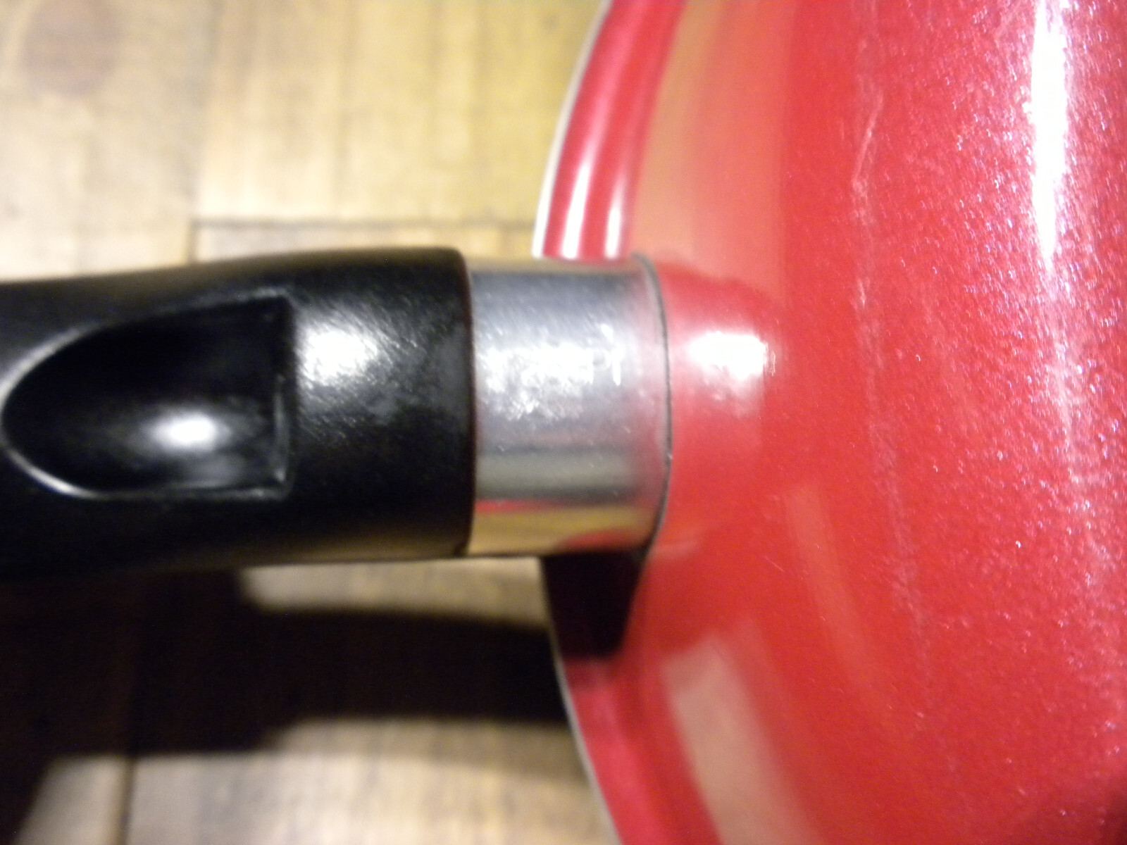 Large 11″ x 3-1/2″ T-Fal Tfal Red 2 Handle Pan With Clear Glass Vent Hole Lid