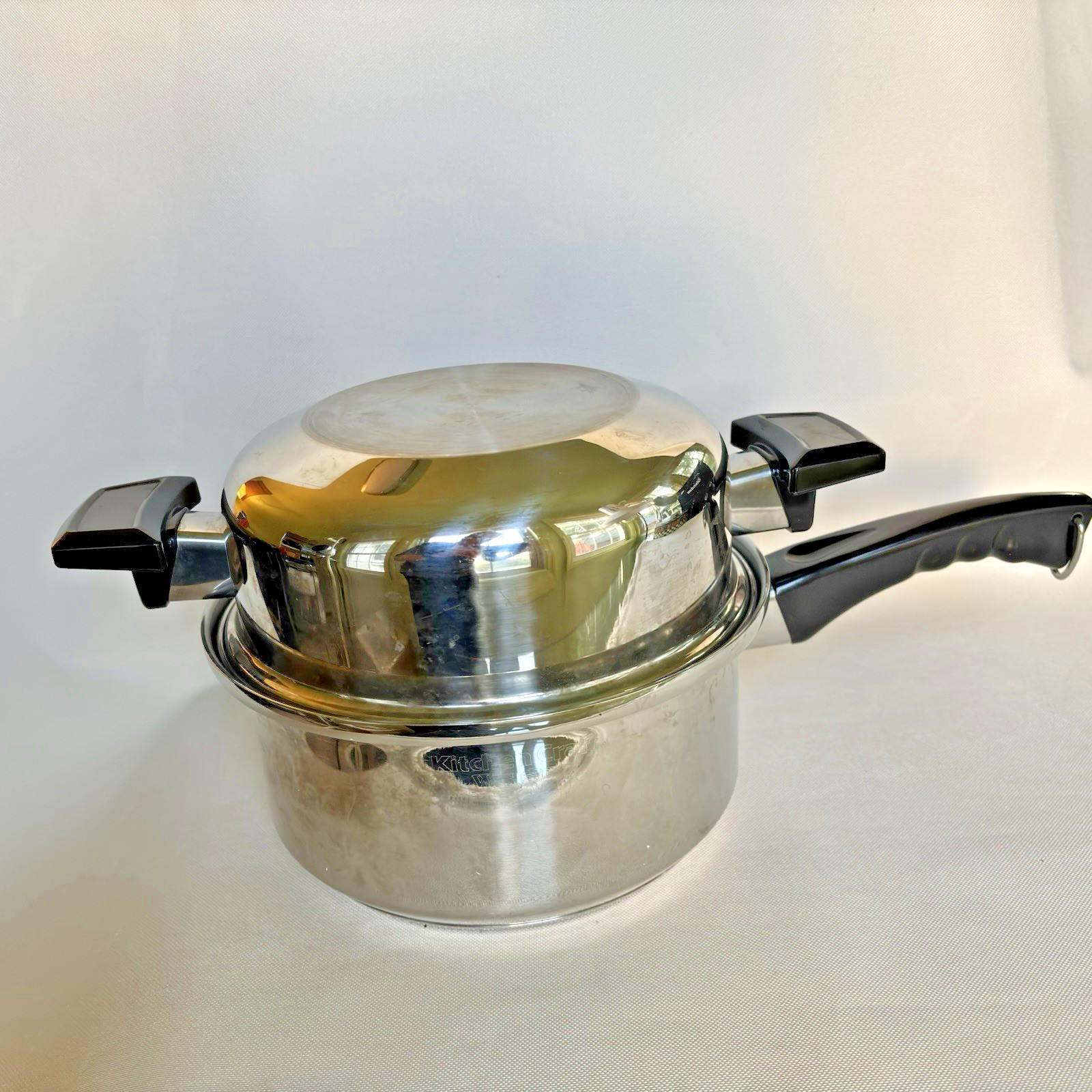 Kitchen Craft by West Bend 8.5” Heavy Duty Stainless Steel 2-3 Quart Pan w Dome
