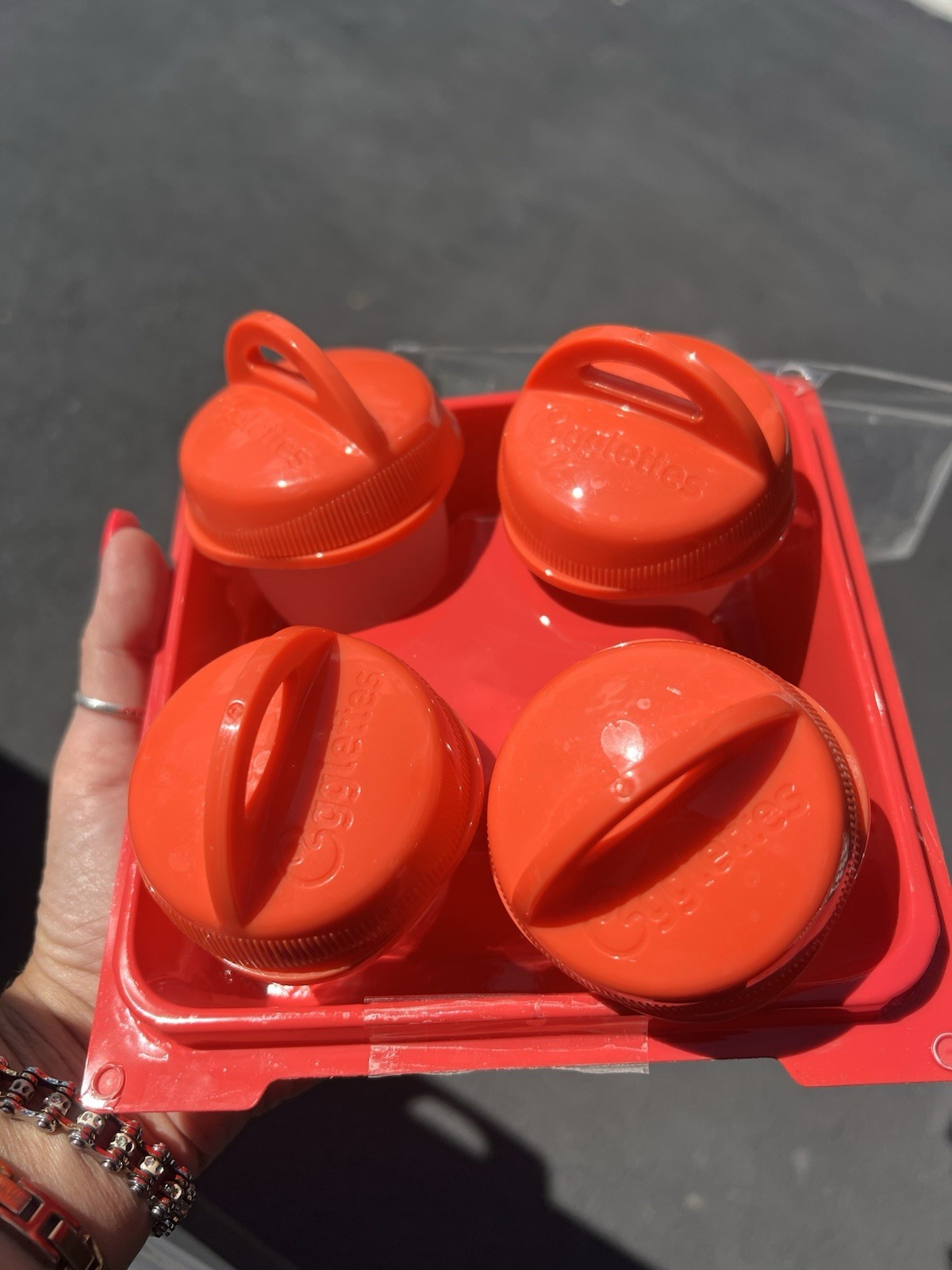 Egglettes 4pcs Egg Cookers Hard Boiled