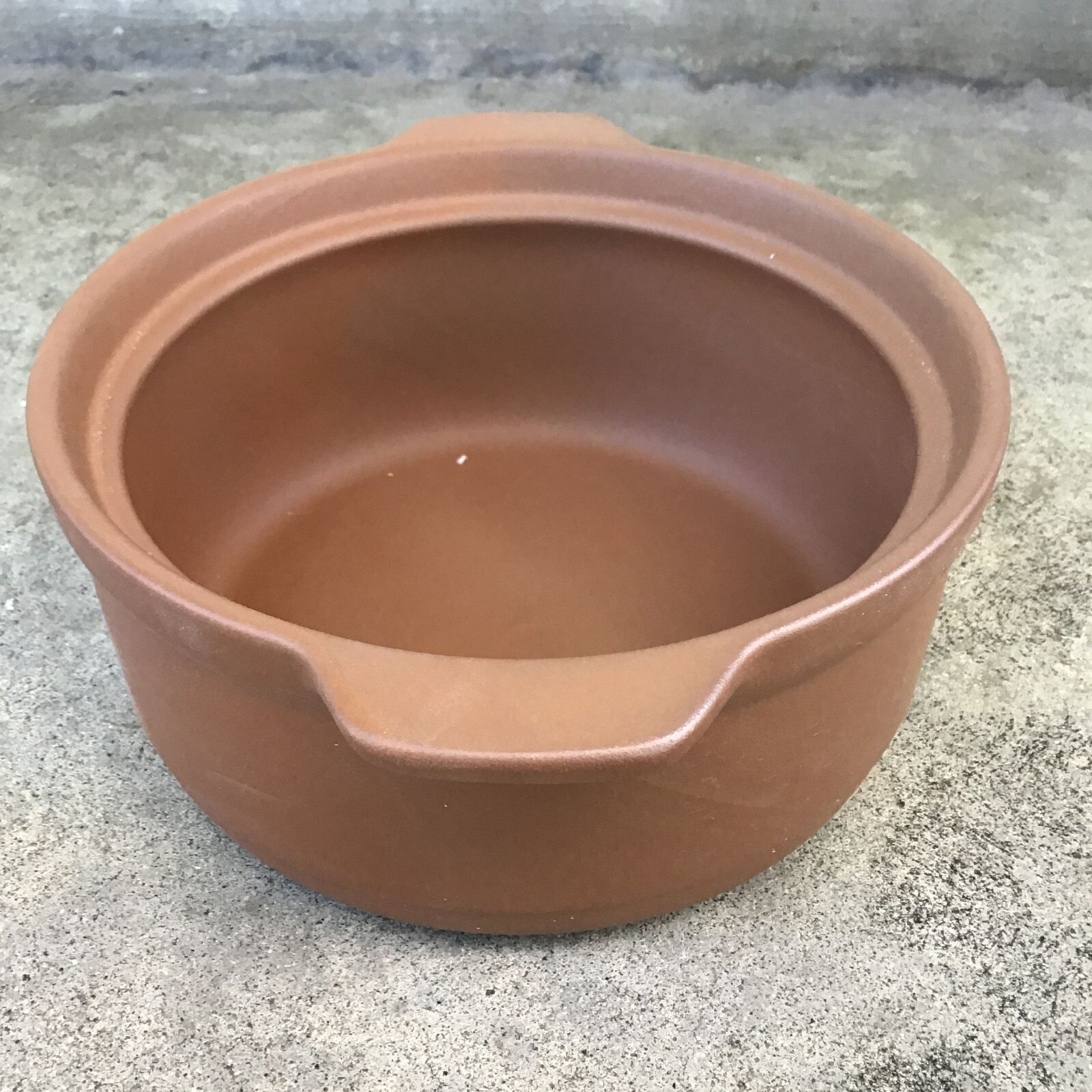 Home Essentials 2.64 QT Brown Clay Pot Cookware For Gas Wood Oven Stoves