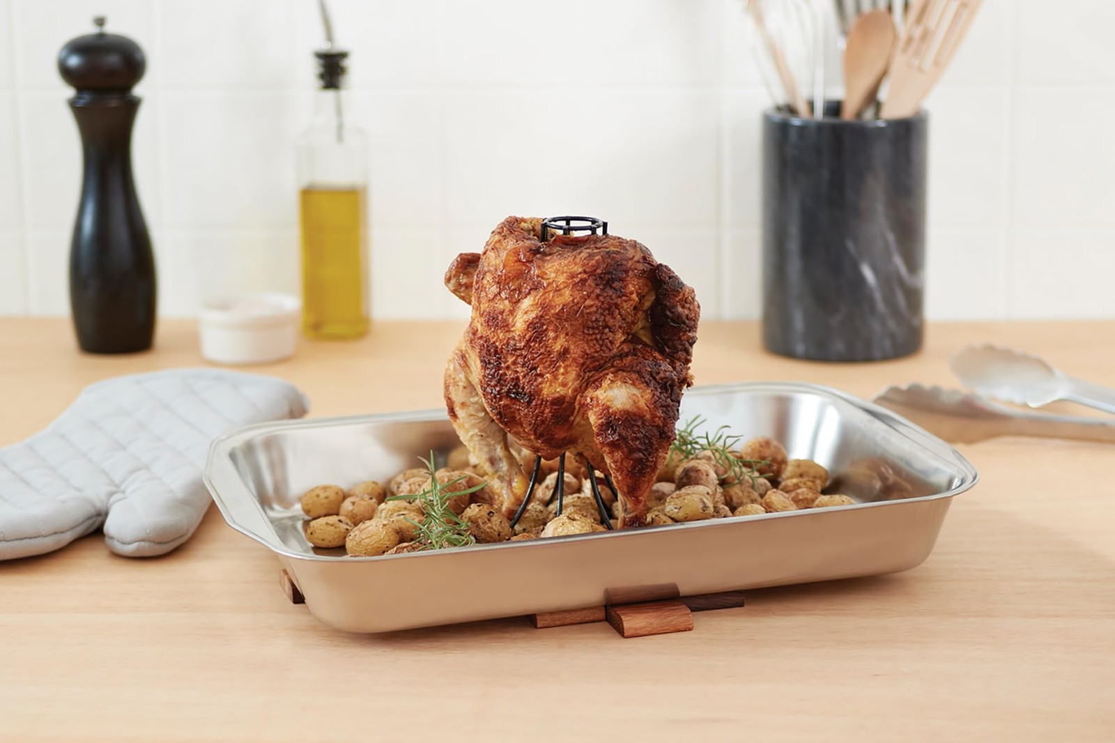 Non-Stick Vertical Chicken Roaster, 5.5 x 5.5 x 7.5 Inches, Easy Clean