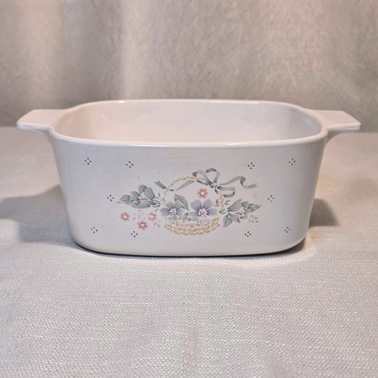 CorningWare English Meadow 1.5 Liter Casserole Dish A-1 1/2-B Vtg Made in USA