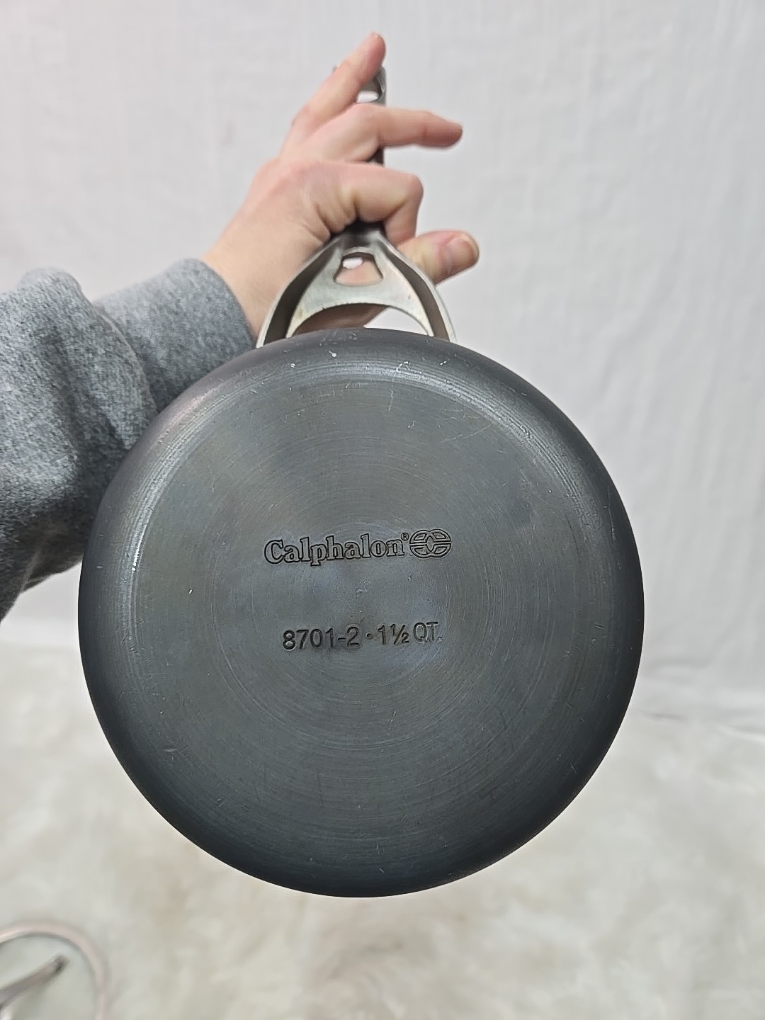 Calphalon Aluminum 1 1/2 Qt Anodized Saucepan 8701-2 Glass Lid