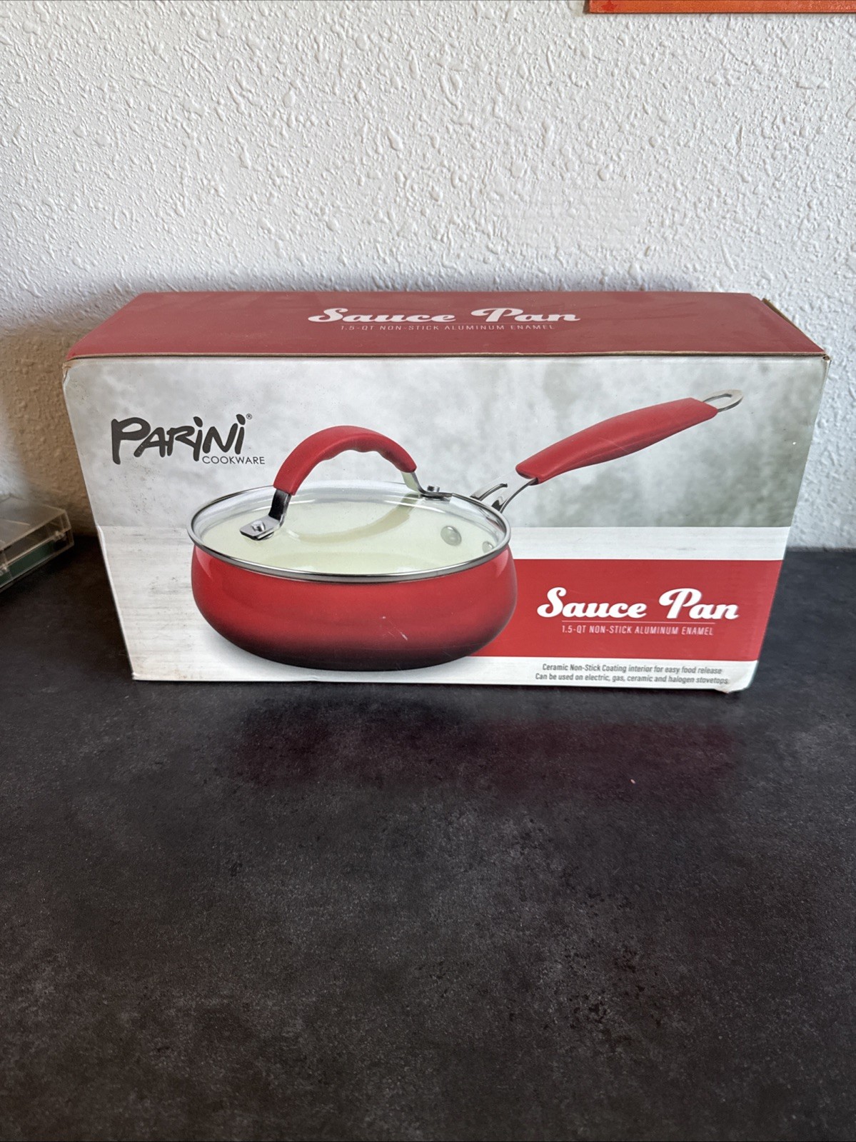 Parini Saucepan 1.5Qt Aluminum Enamel – Red Ceramic Non-Stick Coating Glass Lid