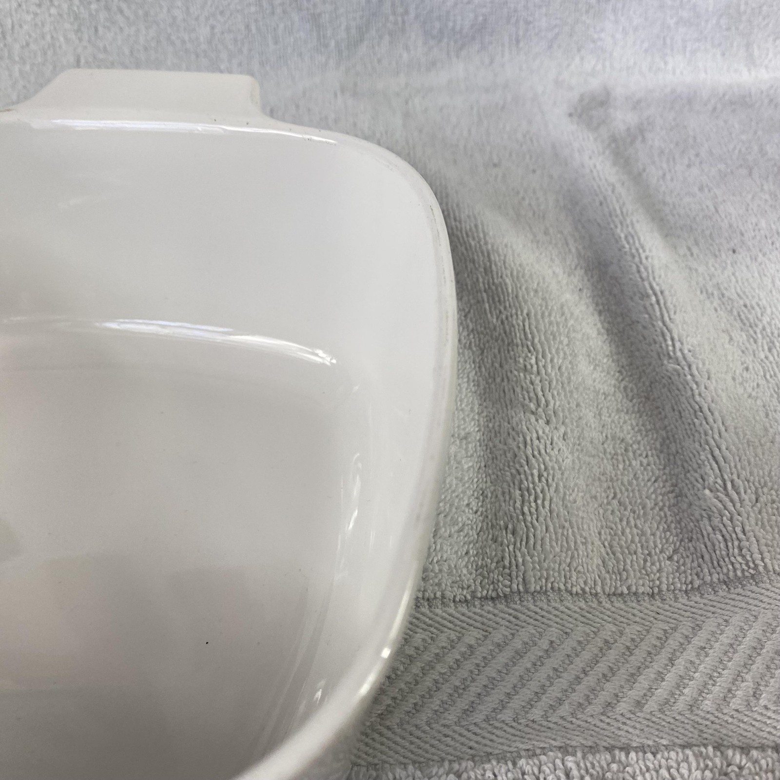 Vintage CorningWare Cornflower Blue Casserole Dish 1.5 Qt A-1 1/2-B White USA