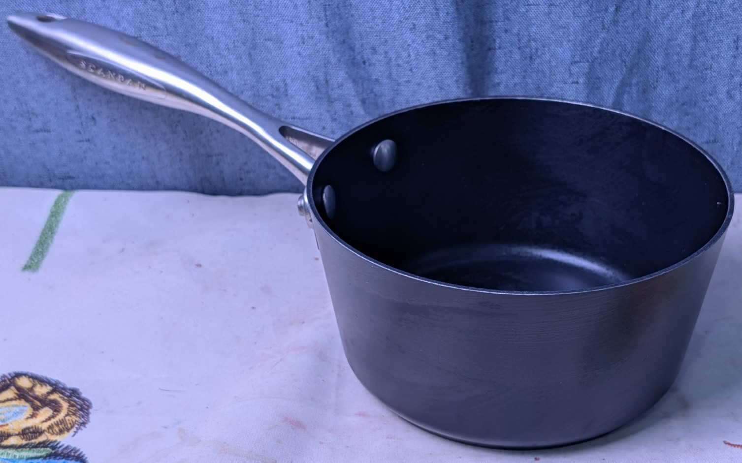 Denmark Scanpan Classic 1.9L 2Qt Saucepan Ceramic Titanium Nonstick Pot Cookware