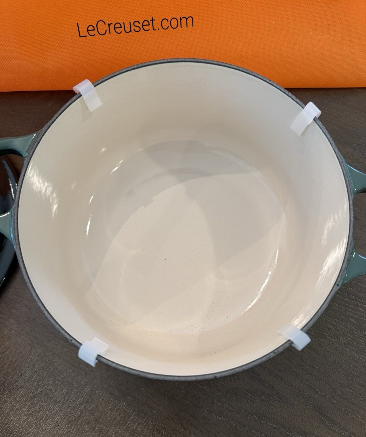 NEW Le Creuset Traditional Round 20 2.75 qt ARTICHAUT Green Cast Iron Dutch Oven